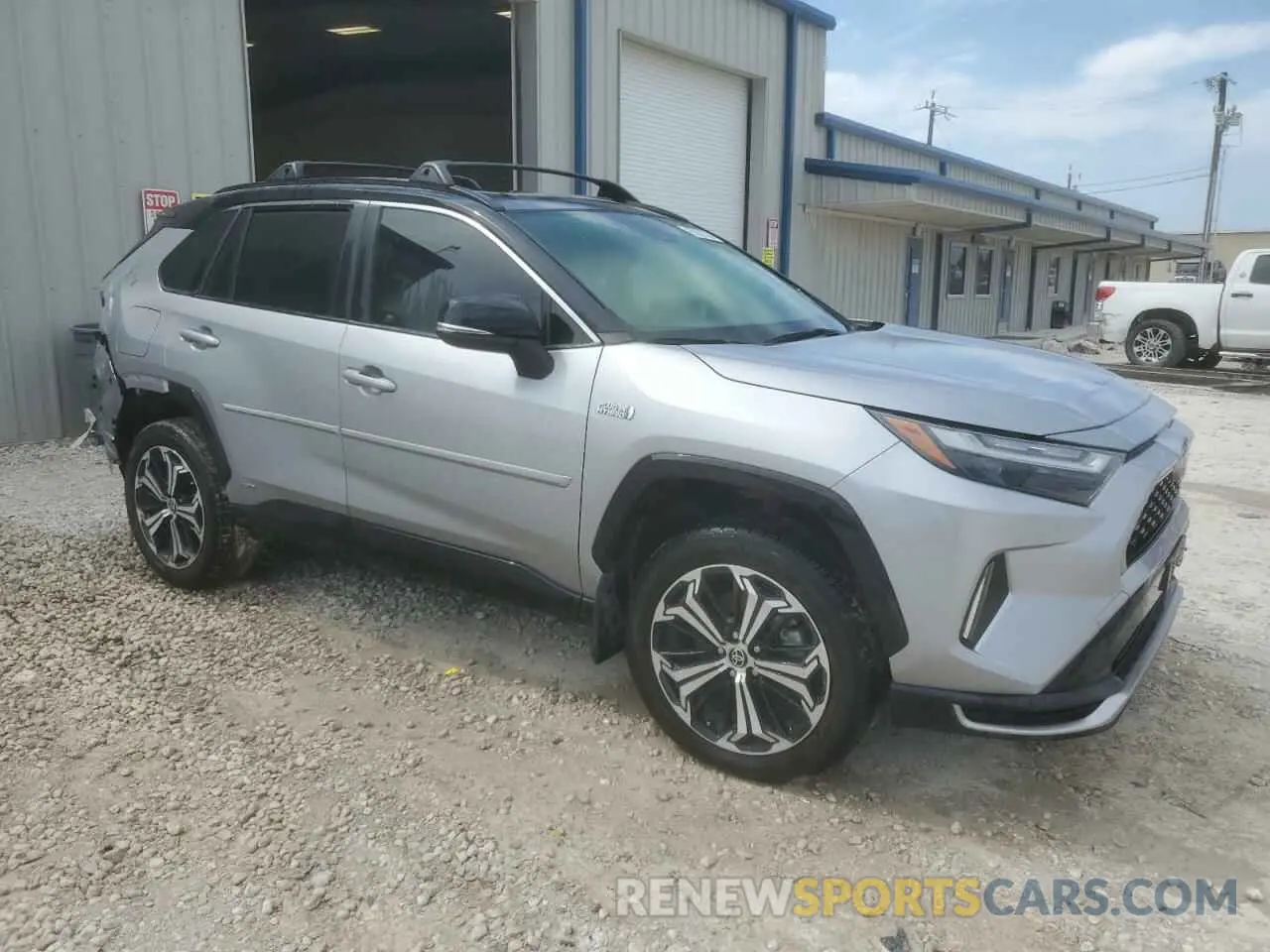 4 fotografías del automóvil dañado JTMEB3FVXPD118161 TOYOTA RAV4 2023