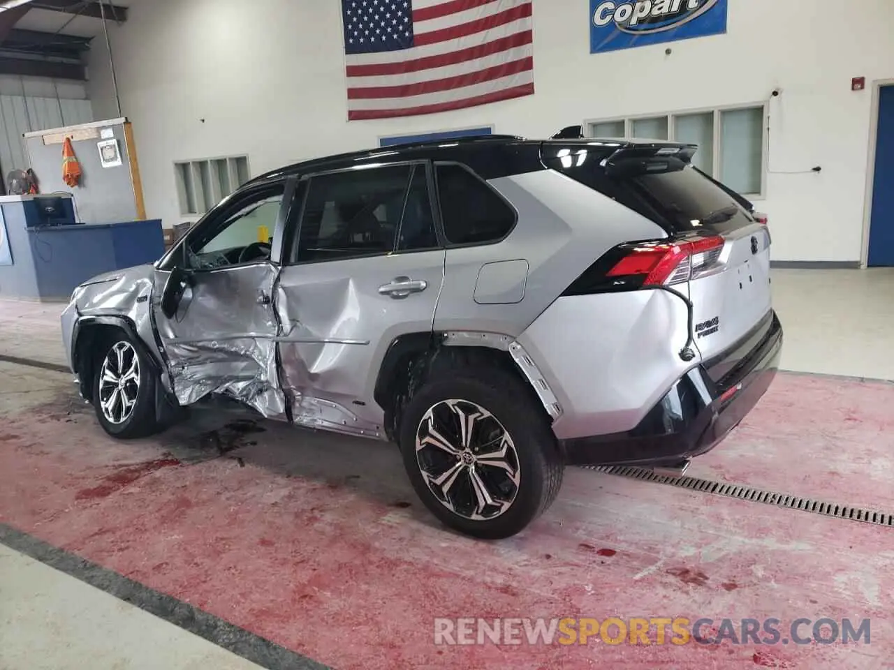 2 fotografías del automóvil dañado JTMFB3FVXPD155876 TOYOTA RAV4 2023