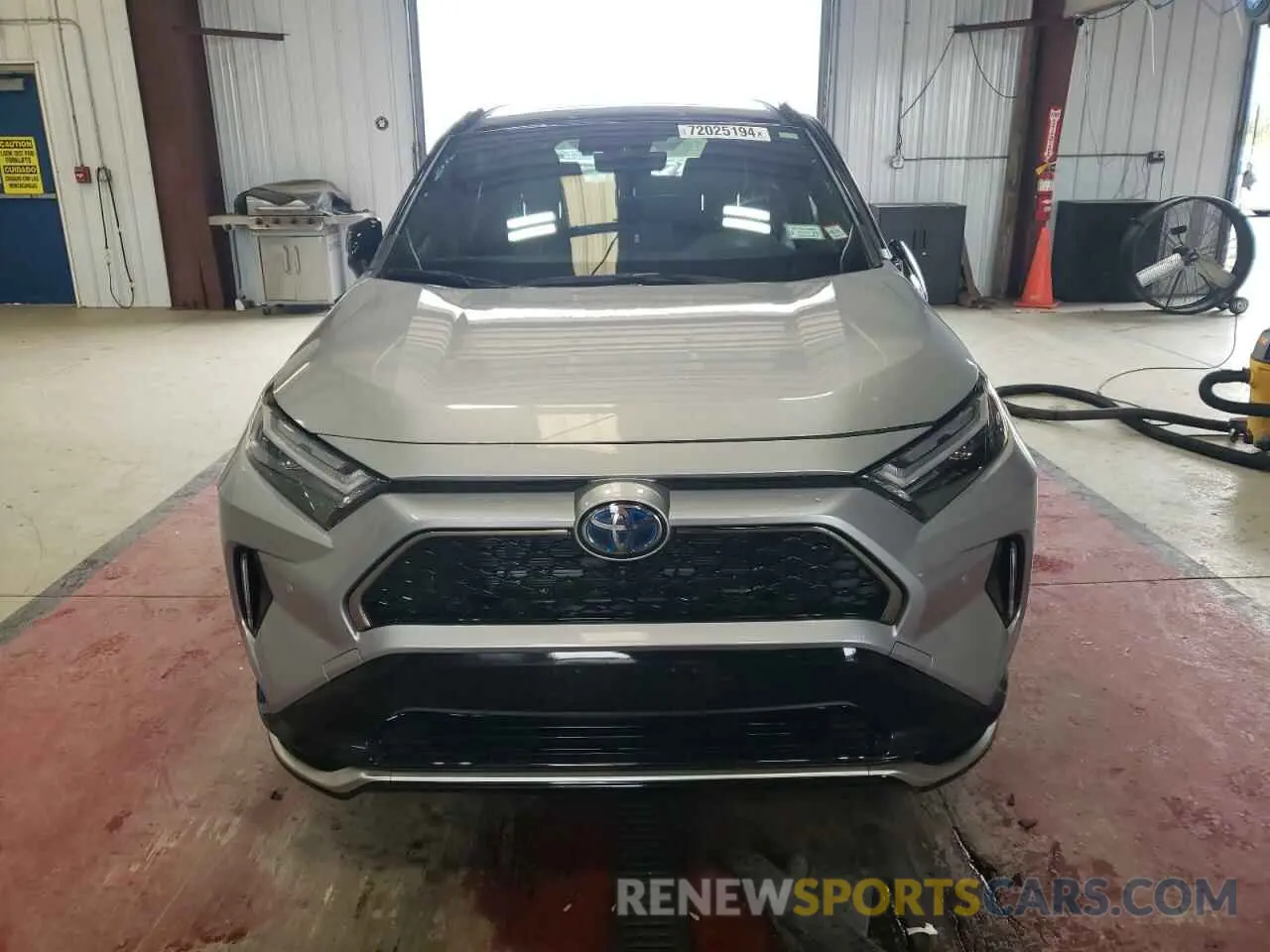 5 fotografías del automóvil dañado JTMFB3FVXPD155876 TOYOTA RAV4 2023