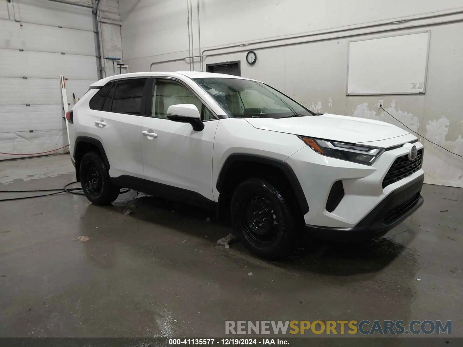 1 fotografías del automóvil dañado JTMG1RFV7PD098191 TOYOTA RAV4 2023