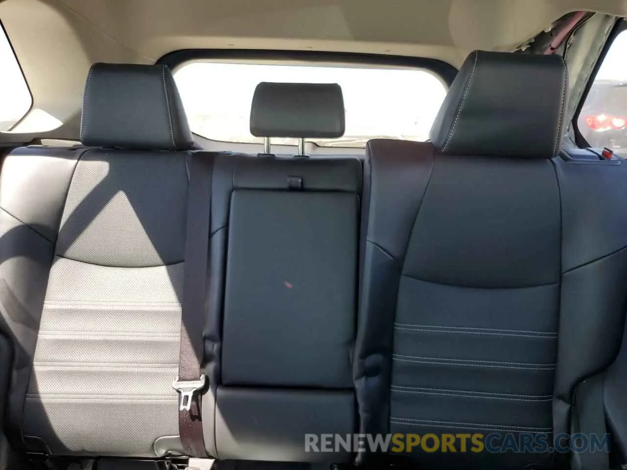 10 fotografías del automóvil dañado JTMN1RFV8PJ040843 TOYOTA RAV4 2023