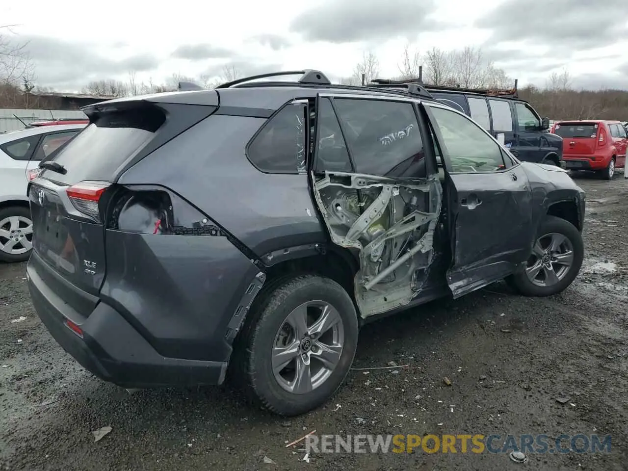 3 fotografías del automóvil dañado JTMP1RFV7PD093184 TOYOTA RAV4 2023
