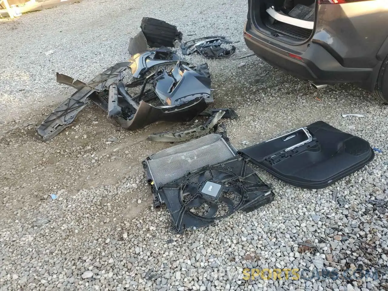 13 fotografías del automóvil dañado JTMRWRFV0PD177308 TOYOTA RAV4 2023