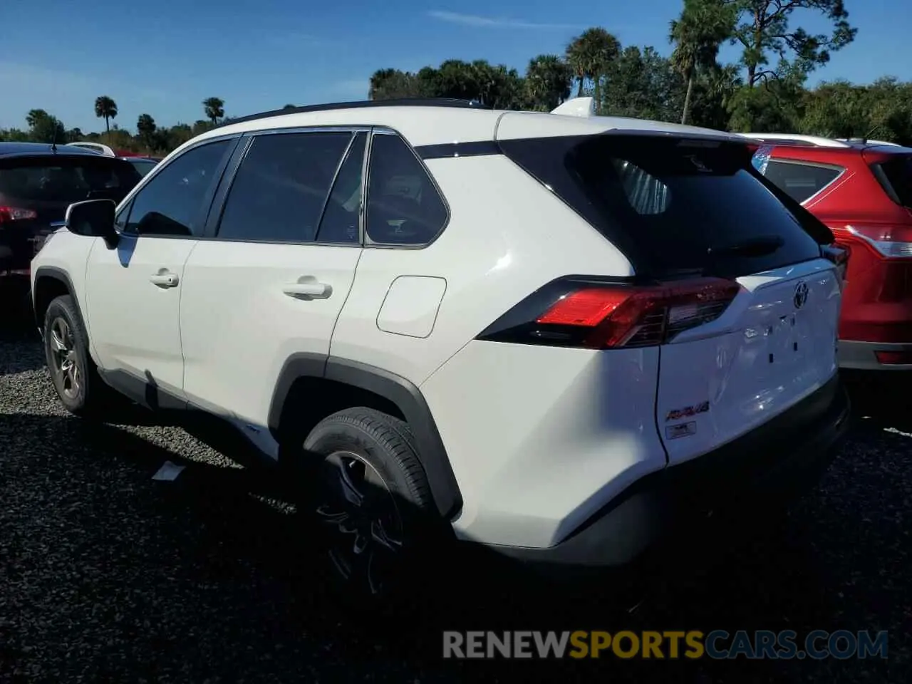 2 fotografías del automóvil dañado JTMRWRFV1PD201664 TOYOTA RAV4 2023