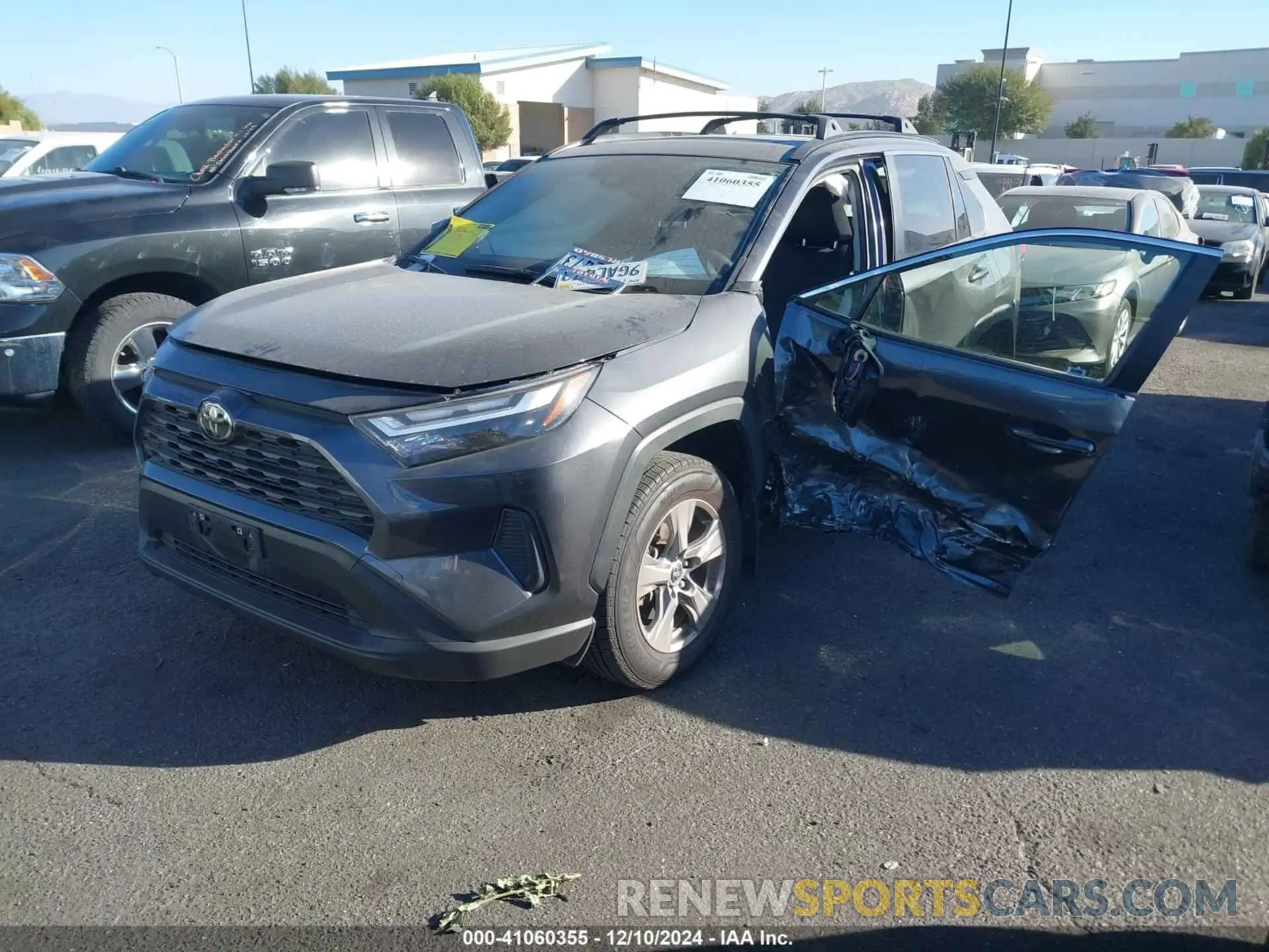 2 fotografías del automóvil dañado JTMW1RFV4PJ025034 TOYOTA RAV4 2023
