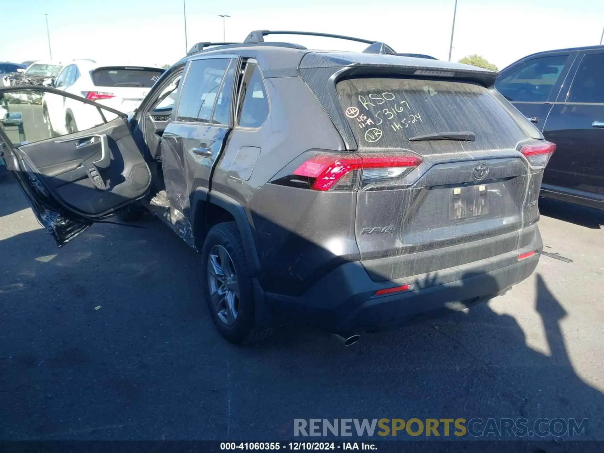 3 fotografías del automóvil dañado JTMW1RFV4PJ025034 TOYOTA RAV4 2023