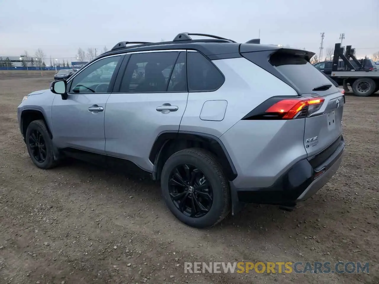2 fotografías del automóvil dañado 2T35WRFV7RW189105 TOYOTA RAV4 2024