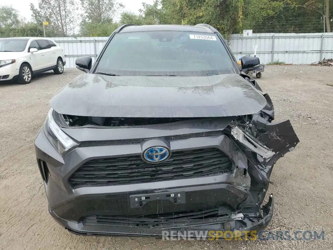 5 fotografías del automóvil dañado 2T35WRFV7RW227500 TOYOTA RAV4 2024