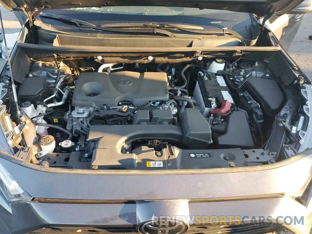 13 fotografías del automóvil dañado 2T3A1RFV0RC470211 TOYOTA RAV4 2024