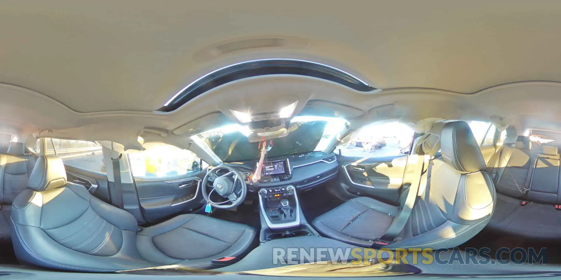 14 fotografías del automóvil dañado 2T3A1RFV0RC470211 TOYOTA RAV4 2024