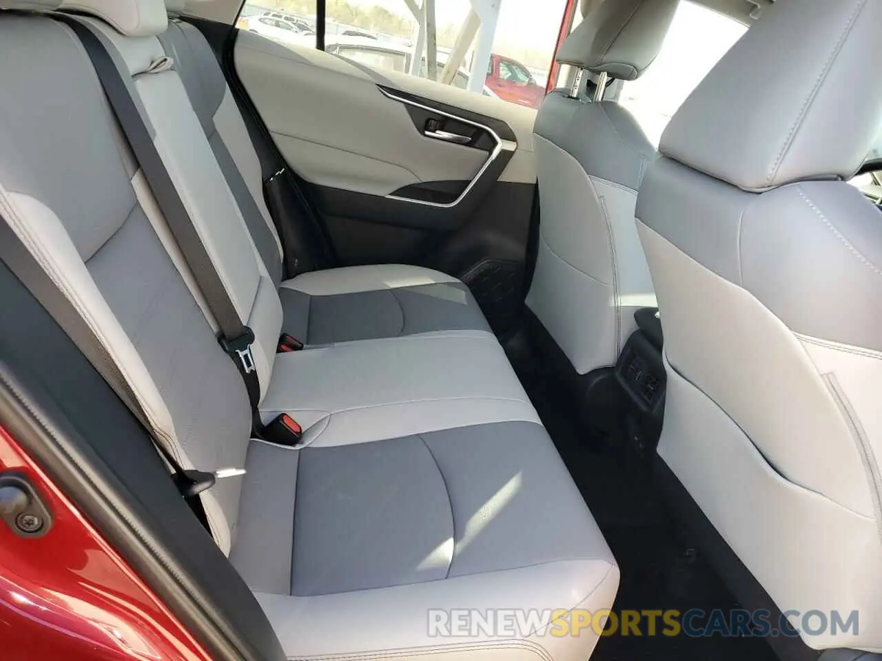 11 fotografías del automóvil dañado 2T3A1RFV1RW475478 TOYOTA RAV4 2024