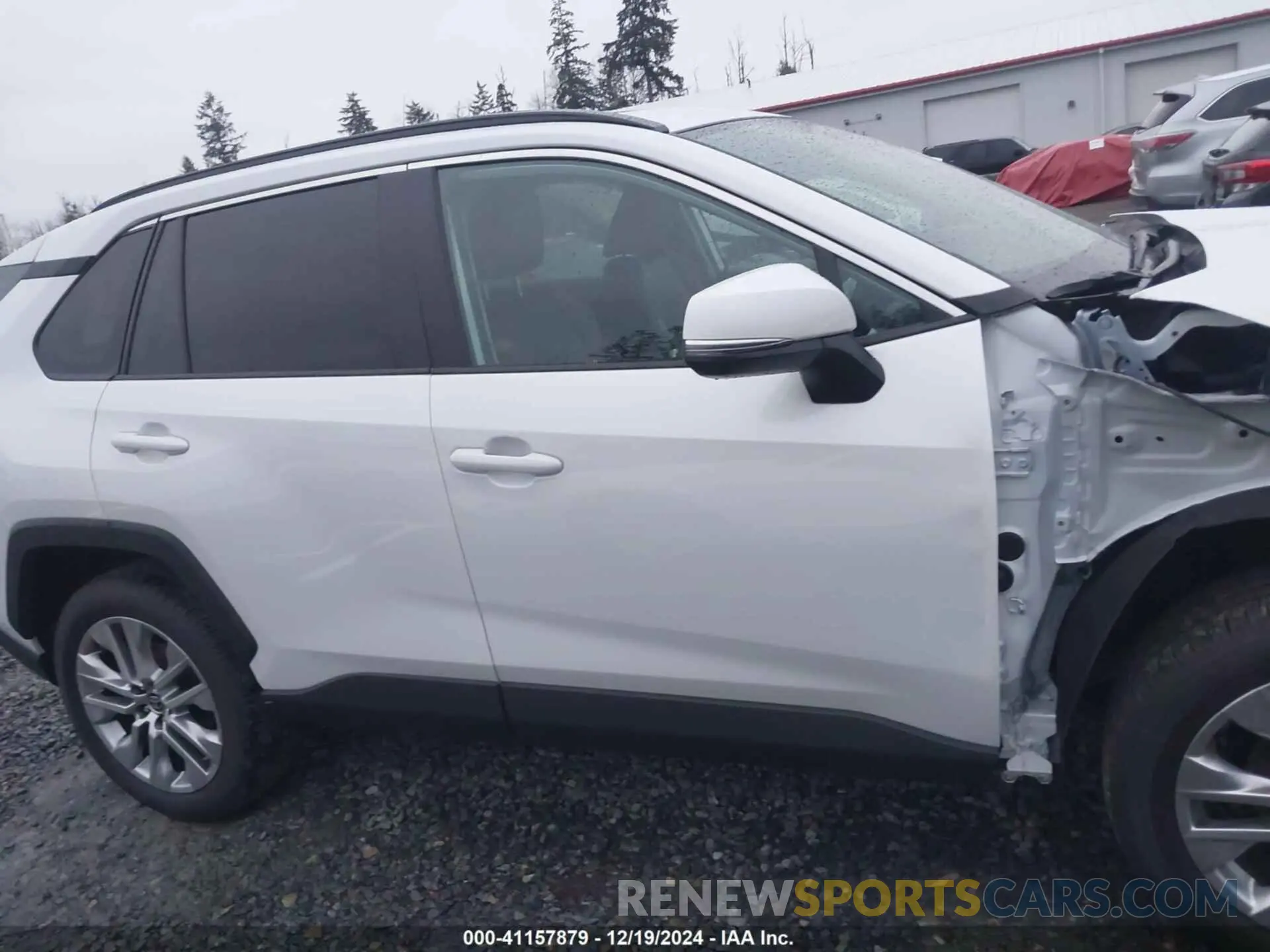 14 fotografías del automóvil dañado 2T3A1RFV3RW485865 TOYOTA RAV4 2024