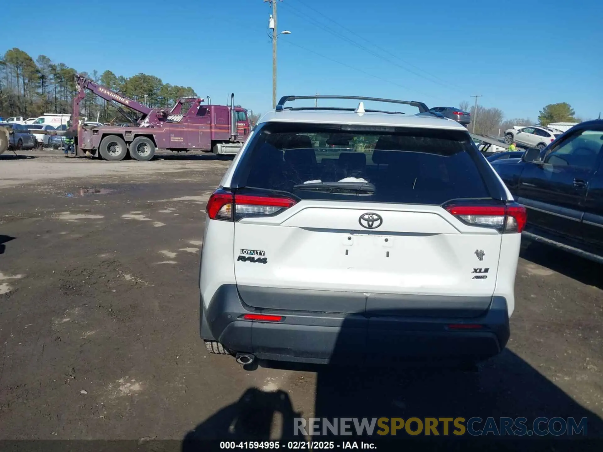 16 fotografías del automóvil dañado 2T3A1RFV5RW430320 TOYOTA RAV4 2024