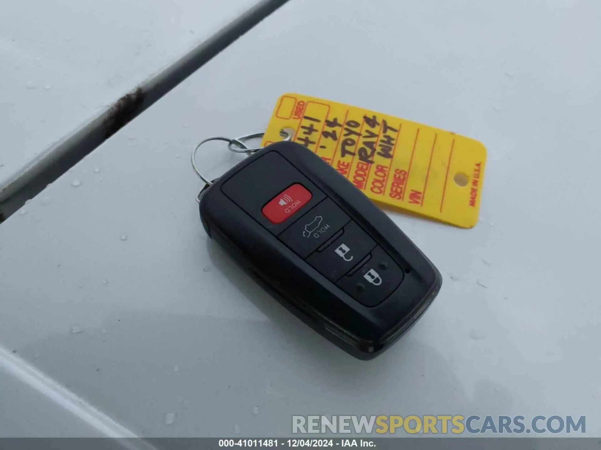 11 fotografías del automóvil dañado 2T3A1RFV5RW435145 TOYOTA RAV4 2024