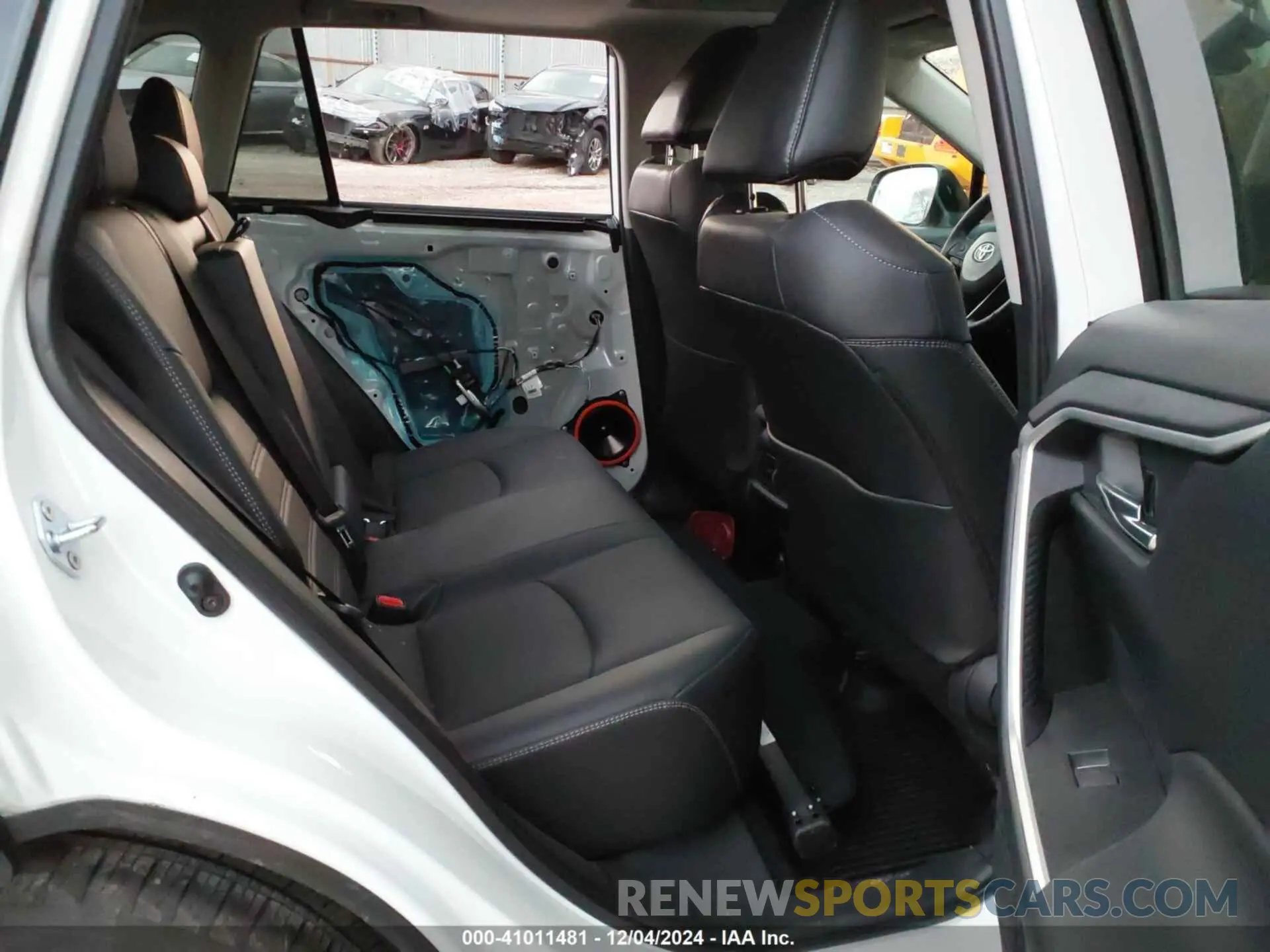 8 fotografías del automóvil dañado 2T3A1RFV5RW435145 TOYOTA RAV4 2024