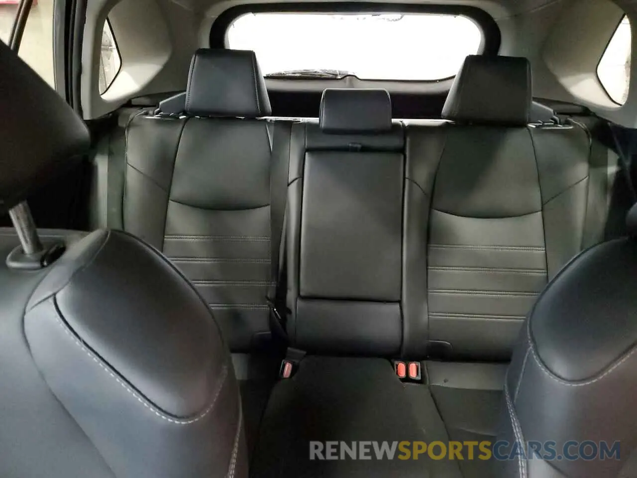 10 fotografías del automóvil dañado 2T3A1RFV6RW448518 TOYOTA RAV4 2024