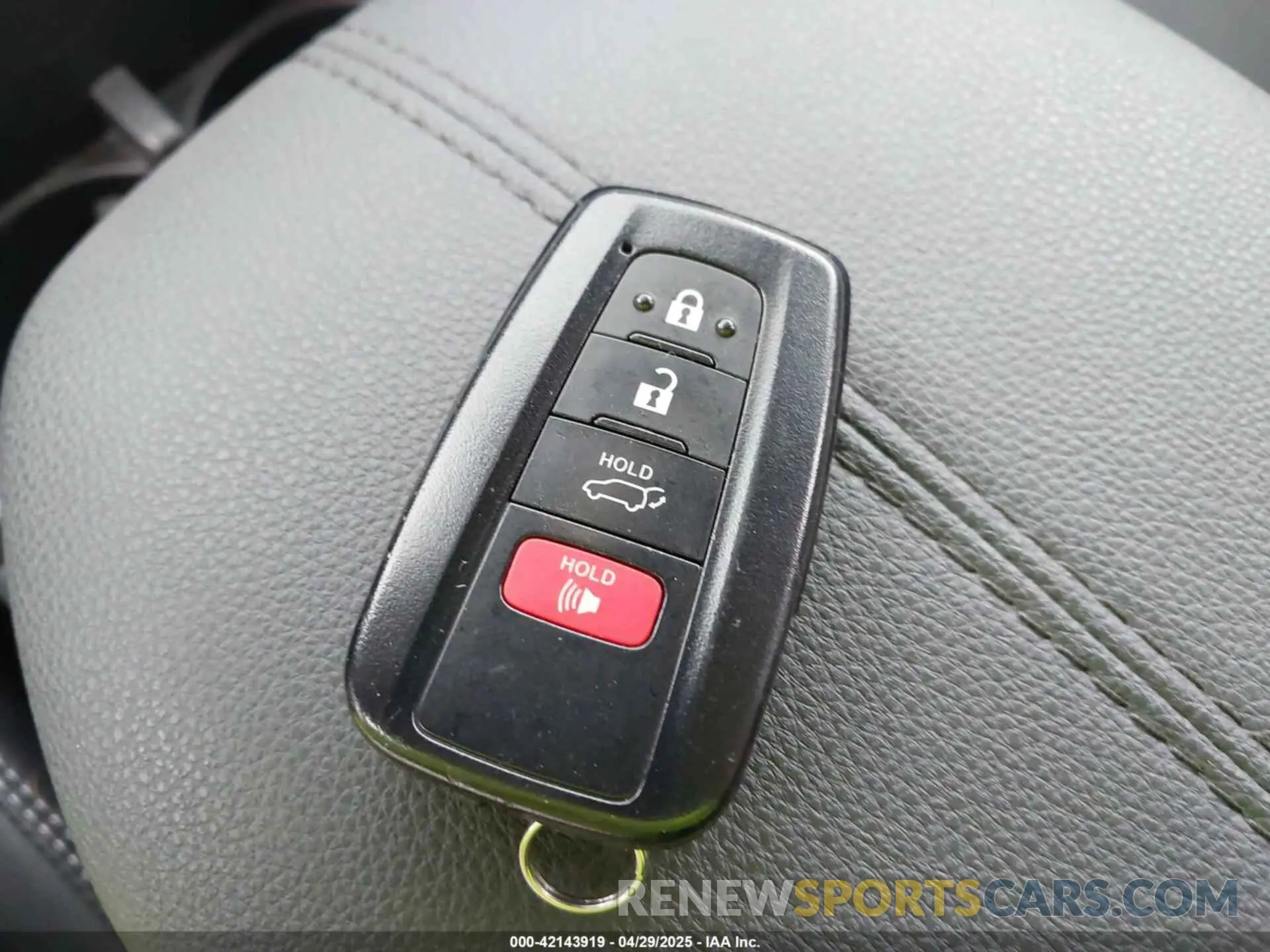 11 fotografías del automóvil dañado 2T3A1RFV8RC420270 TOYOTA RAV4 2024