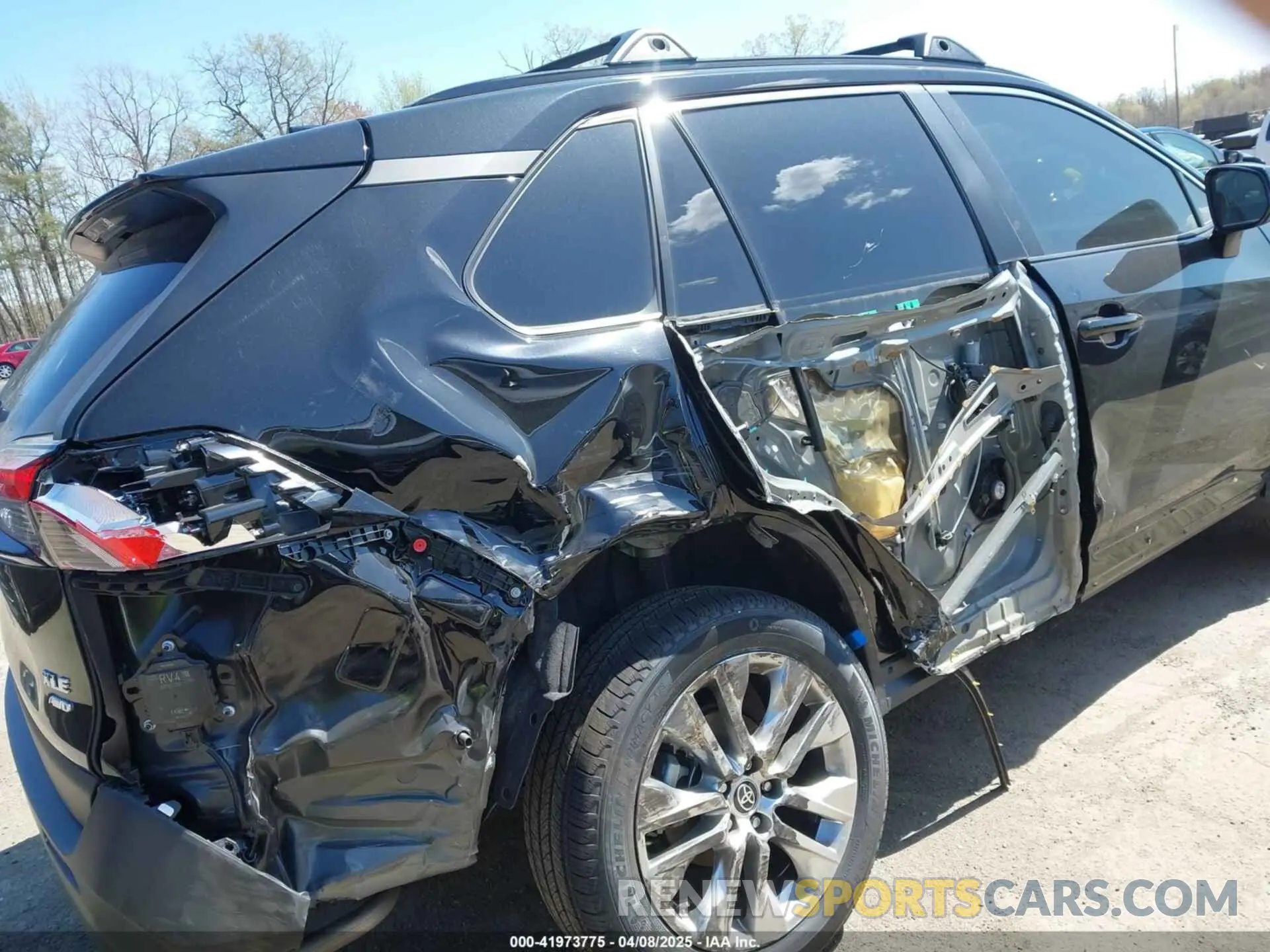 6 fotografías del automóvil dañado 2T3A1RFV9RC425493 TOYOTA RAV4 2024