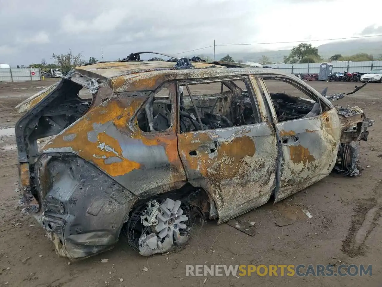 3 fotografías del automóvil dañado 2T3A1RFVXRW430992 TOYOTA RAV4 2024