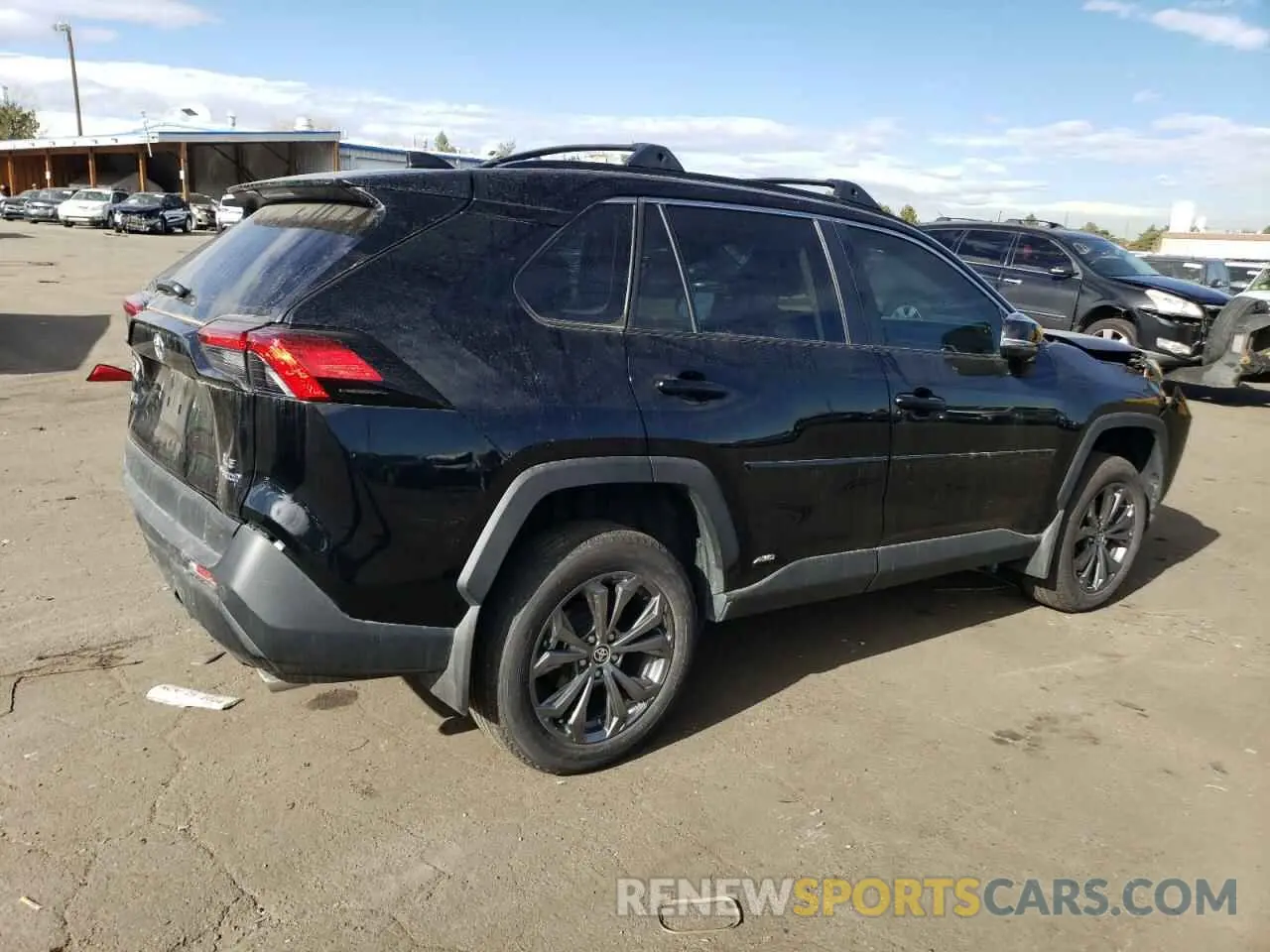 3 fotografías del automóvil dañado 2T3B6RFV3RW050883 TOYOTA RAV4 2024