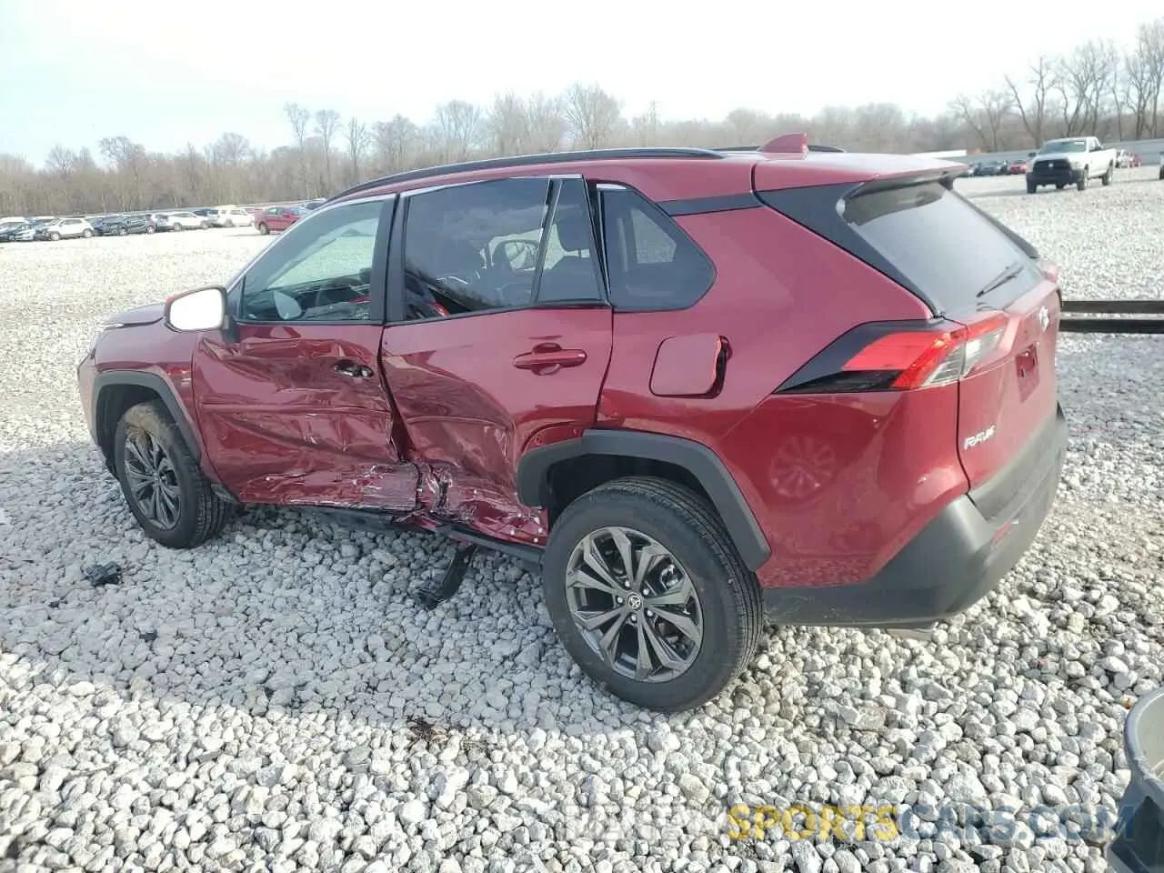 2 fotografías del automóvil dañado 2T3B6RFV7RW081179 TOYOTA RAV4 2024
