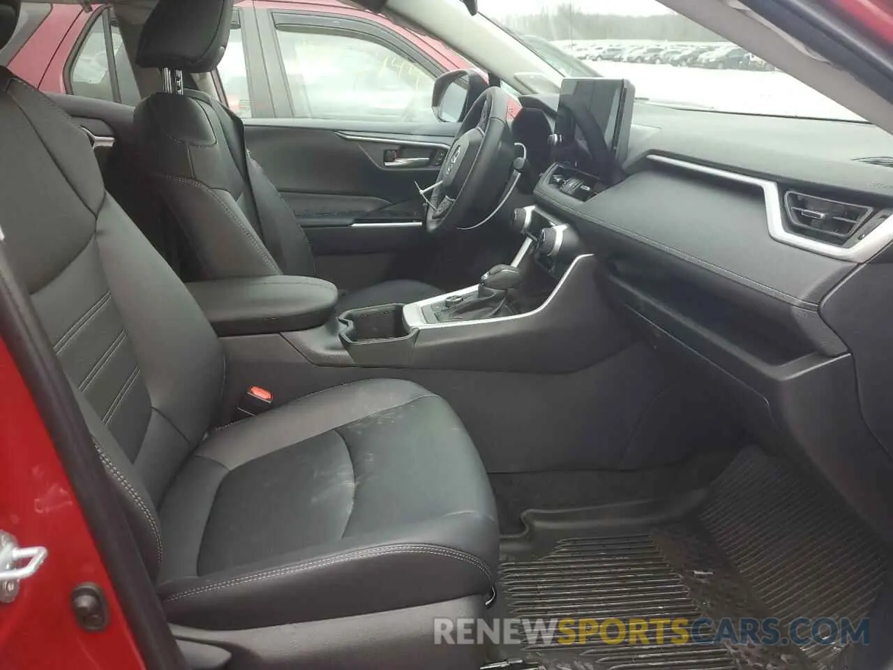 7 fotografías del automóvil dañado 2T3B6RFV7RW081179 TOYOTA RAV4 2024