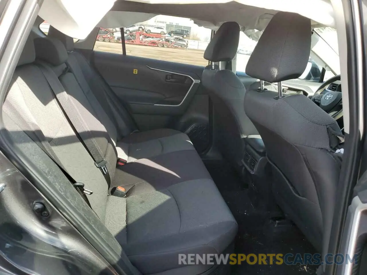 11 fotografías del automóvil dañado 2T3BWRFV9RW231972 TOYOTA RAV4 2024