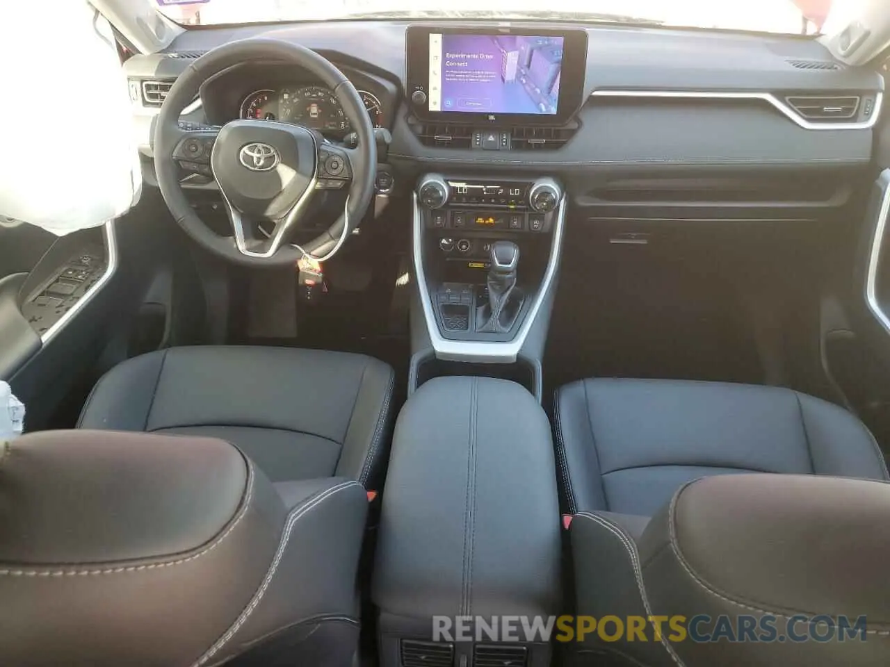 8 fotografías del automóvil dañado 2T3C1RFV0RW363991 TOYOTA RAV4 2024