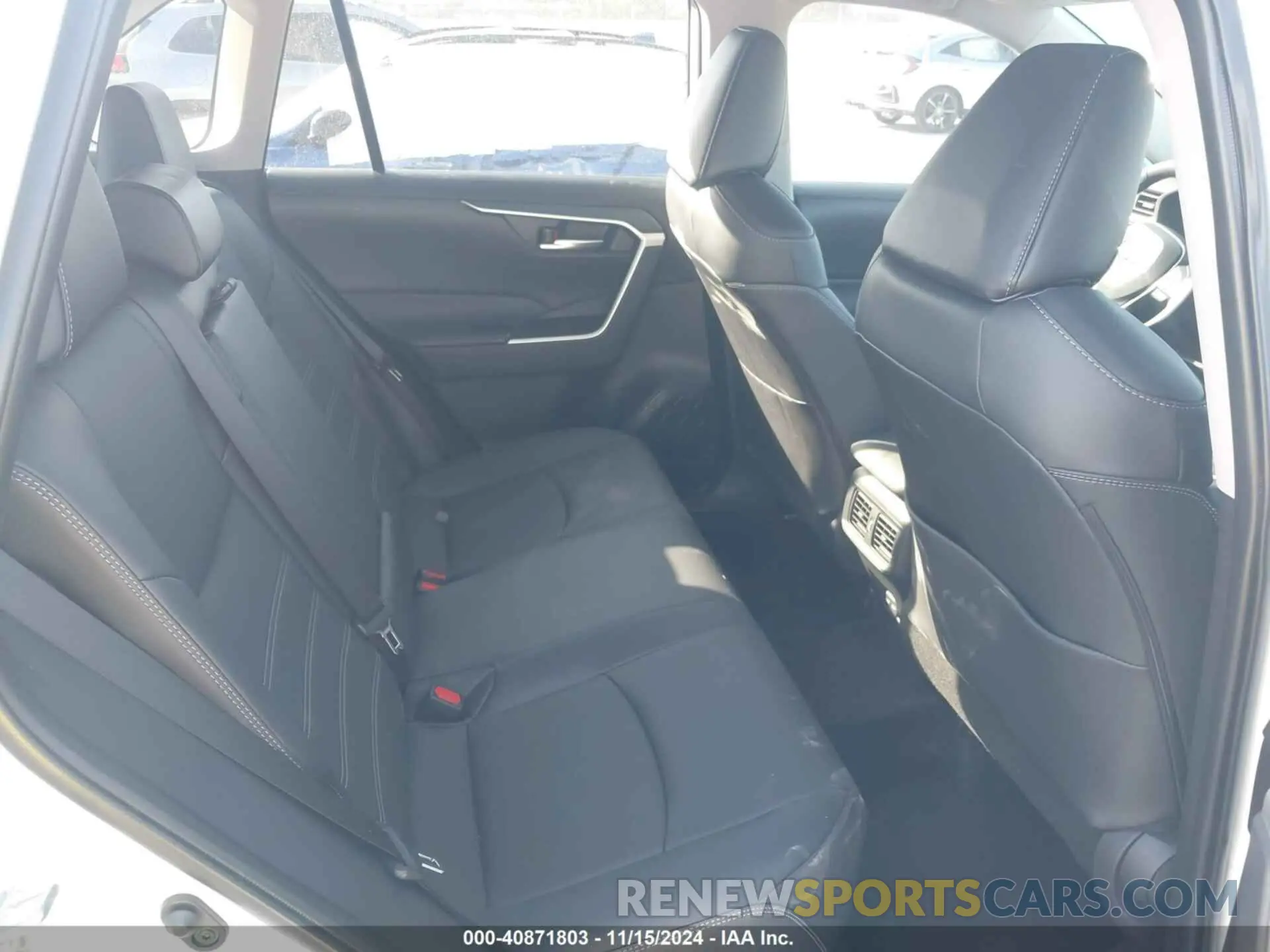 8 fotografías del automóvil dañado 2T3C1RFV1RW355852 TOYOTA RAV4 2024