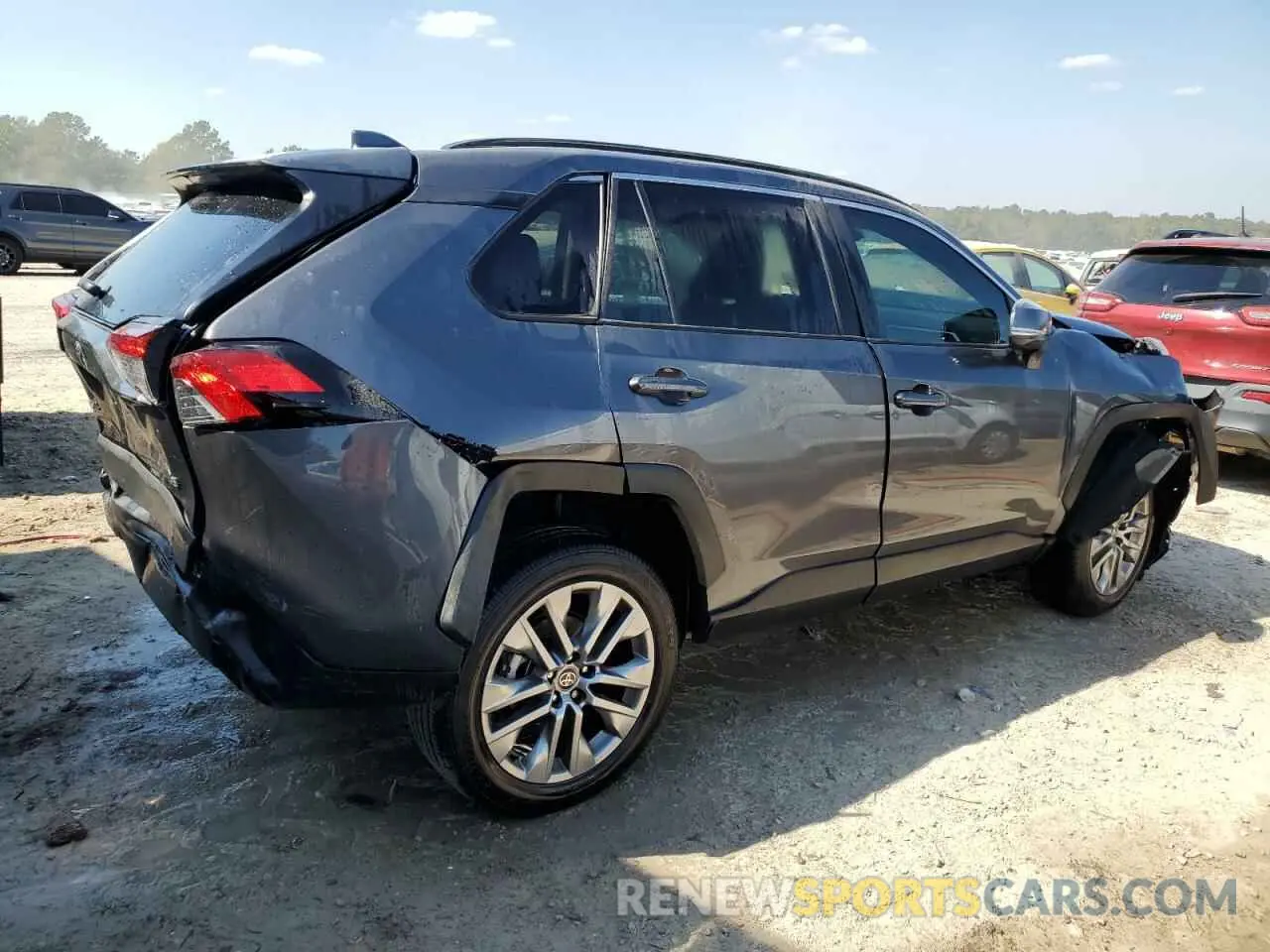 3 fotografías del automóvil dañado 2T3C1RFV2RC254028 TOYOTA RAV4 2024