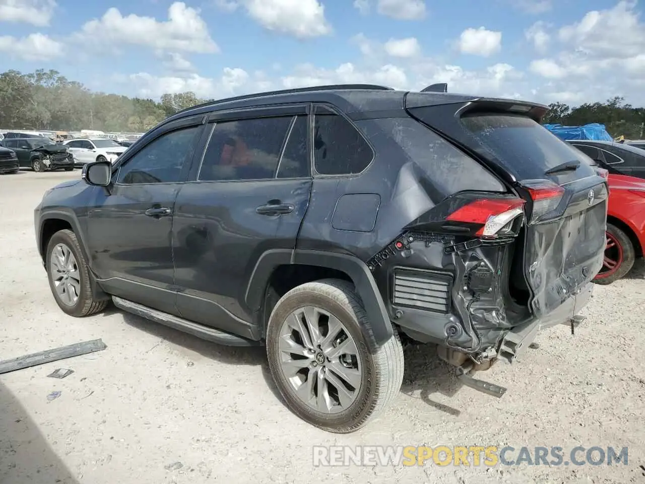 2 fotografías del automóvil dañado 2T3C1RFV2RC271816 TOYOTA RAV4 2024
