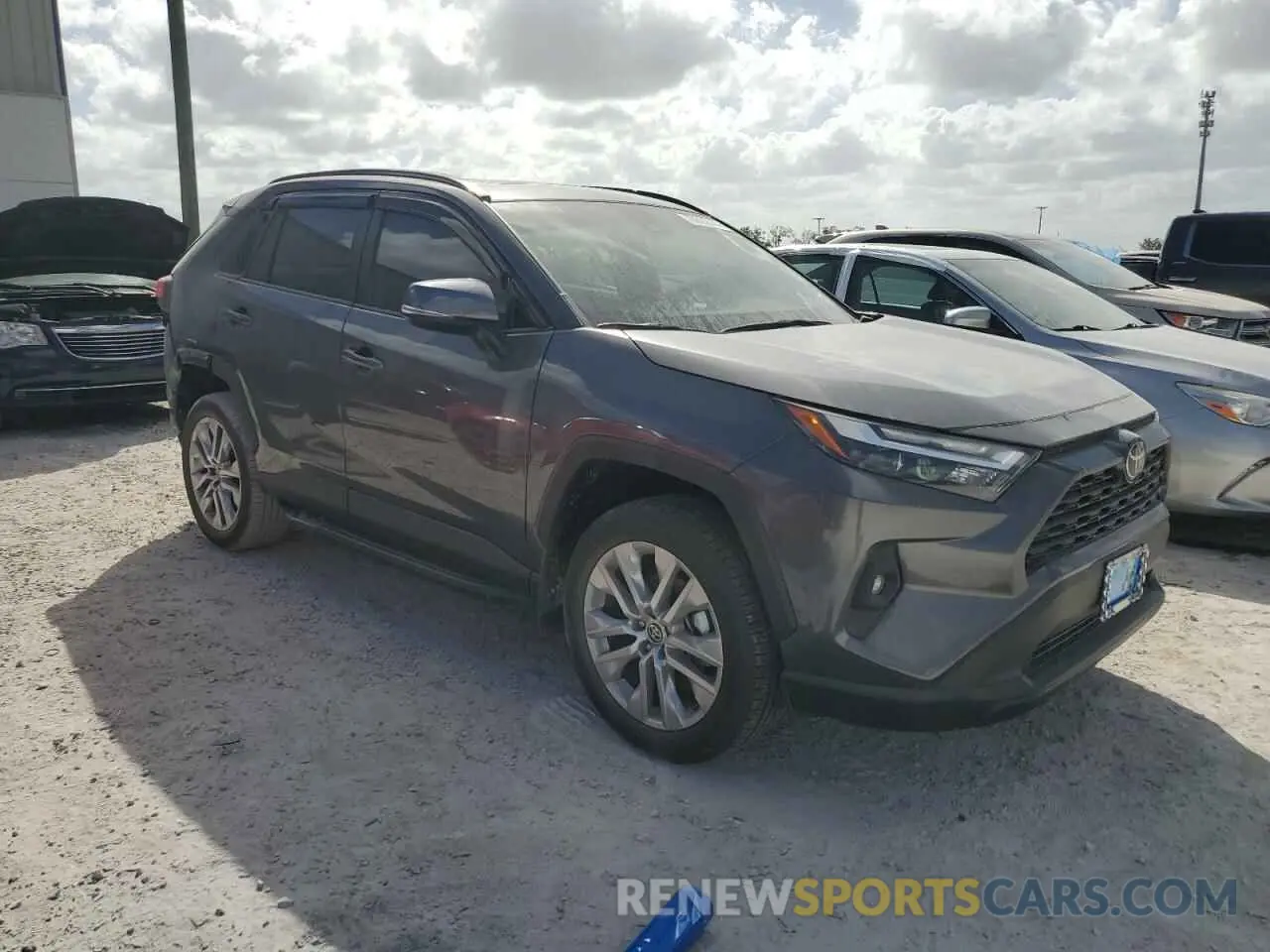 4 fotografías del automóvil dañado 2T3C1RFV2RC271816 TOYOTA RAV4 2024