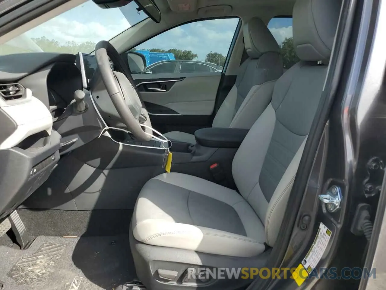 7 fotografías del automóvil dañado 2T3C1RFV2RC271816 TOYOTA RAV4 2024