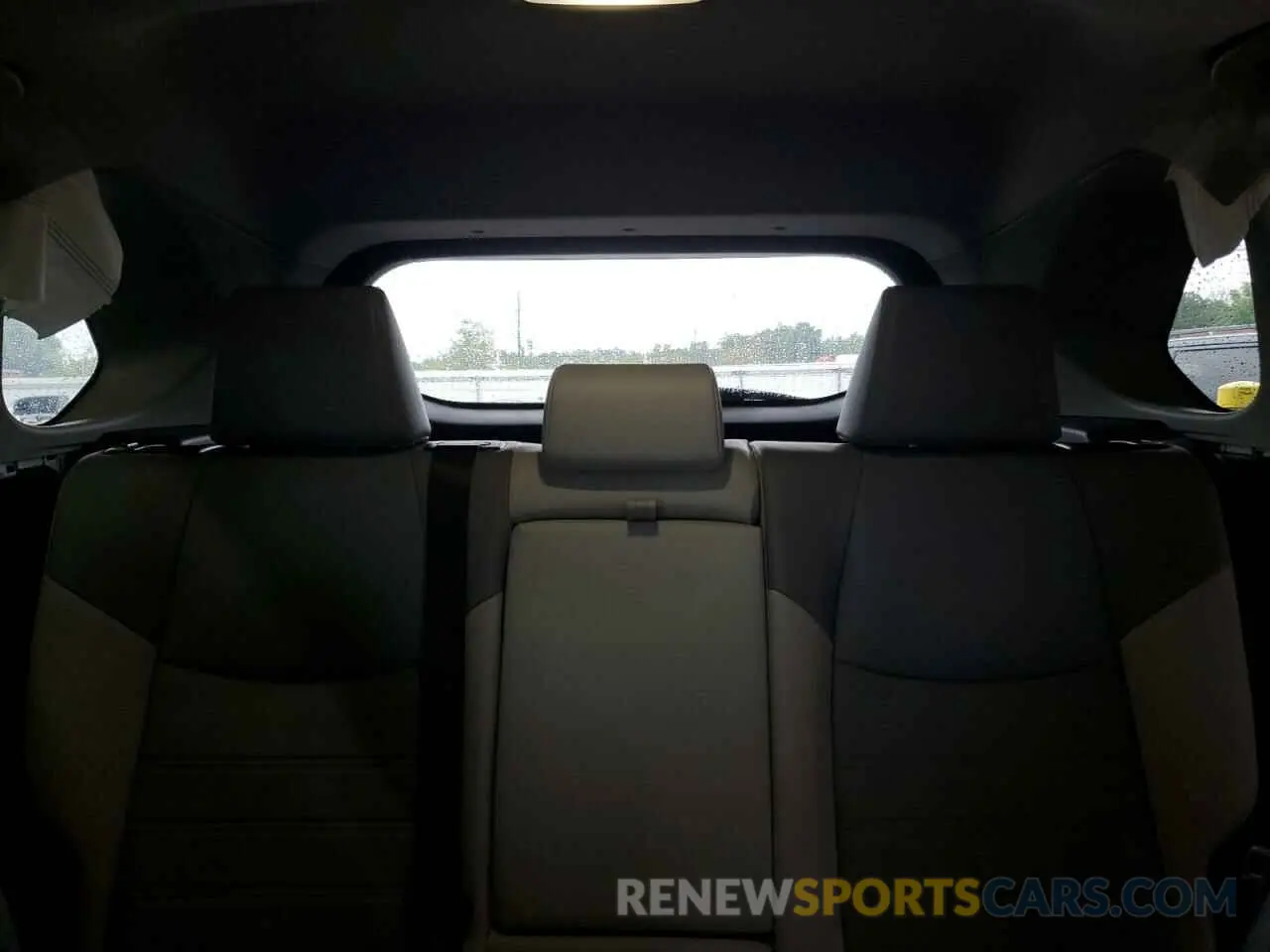 10 fotografías del automóvil dañado 2T3C1RFV2RW319233 TOYOTA RAV4 2024