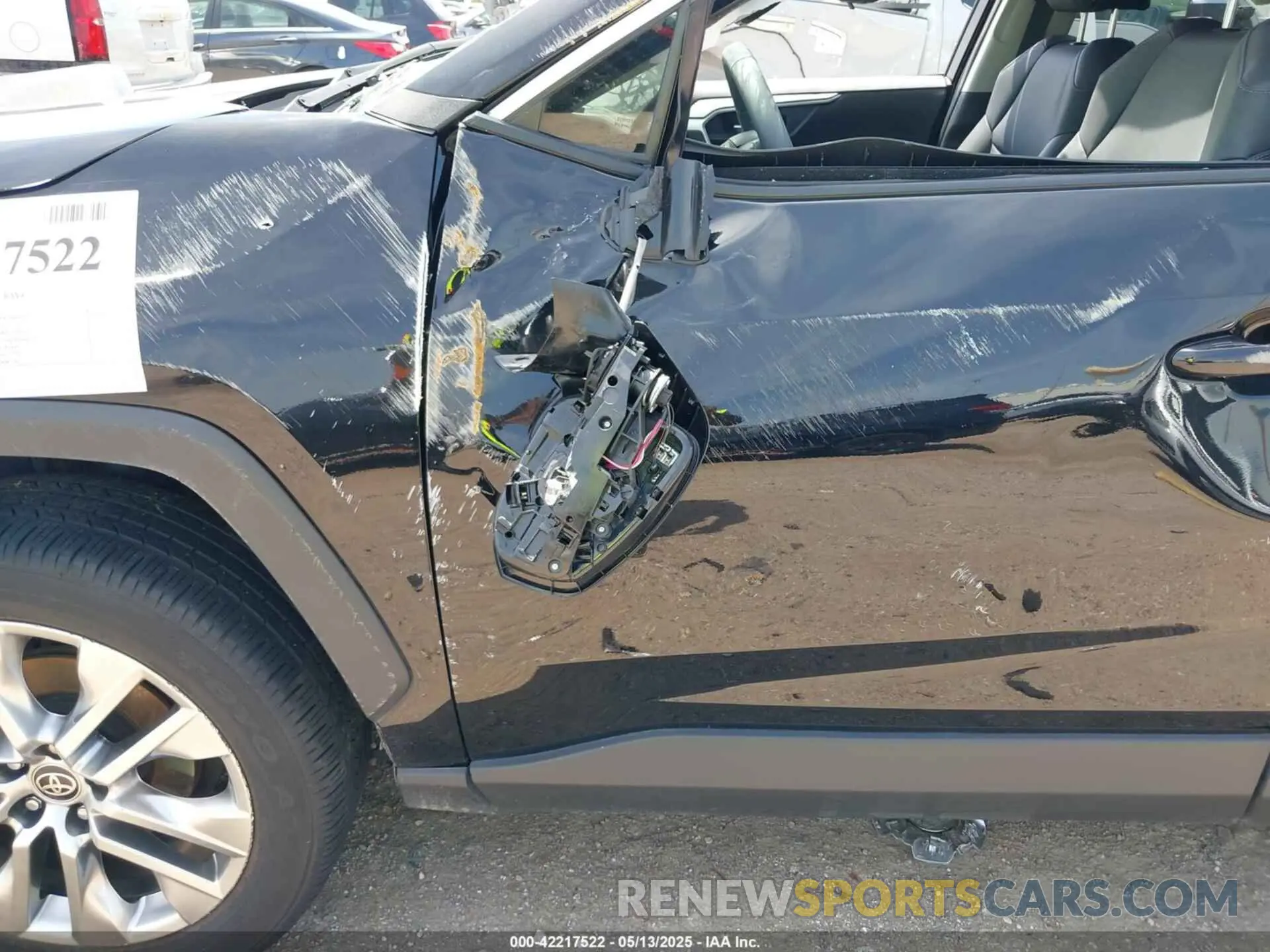 12 fotografías del automóvil dañado 2T3C1RFV3RC268293 TOYOTA RAV4 2024