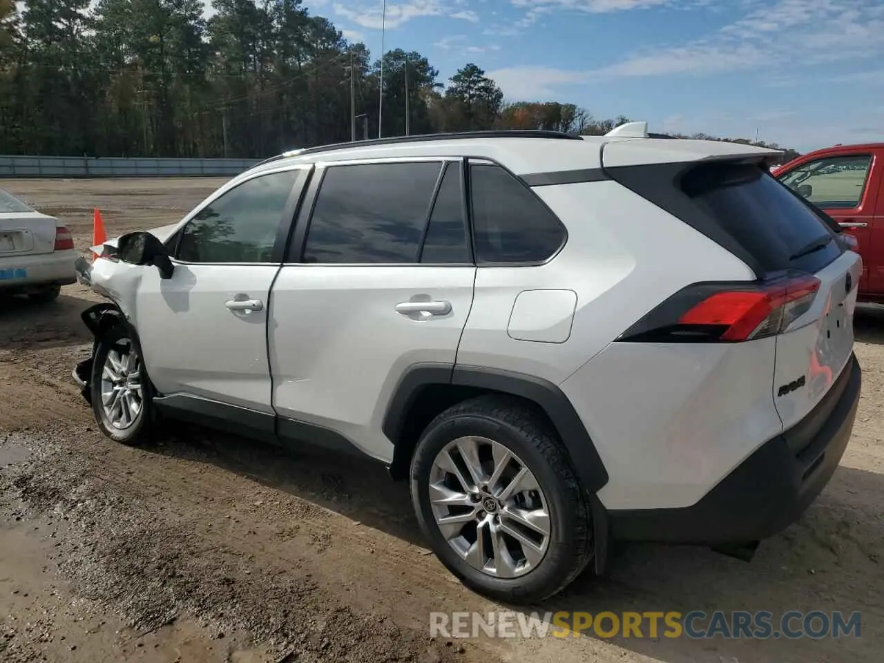 2 fotografías del automóvil dañado 2T3C1RFV3RW352290 TOYOTA RAV4 2024