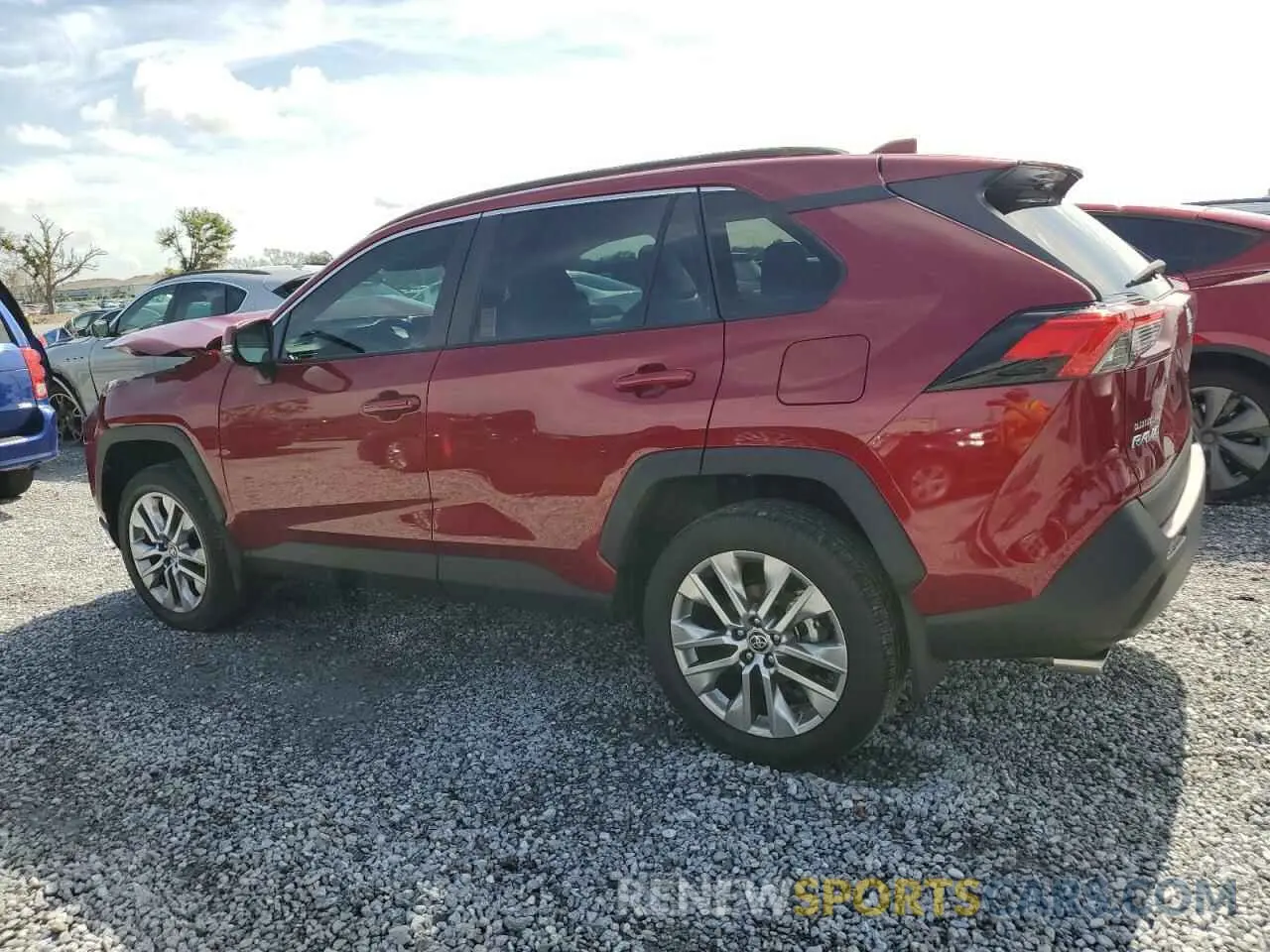 2 fotografías del automóvil dañado 2T3C1RFV4RW303194 TOYOTA RAV4 2024