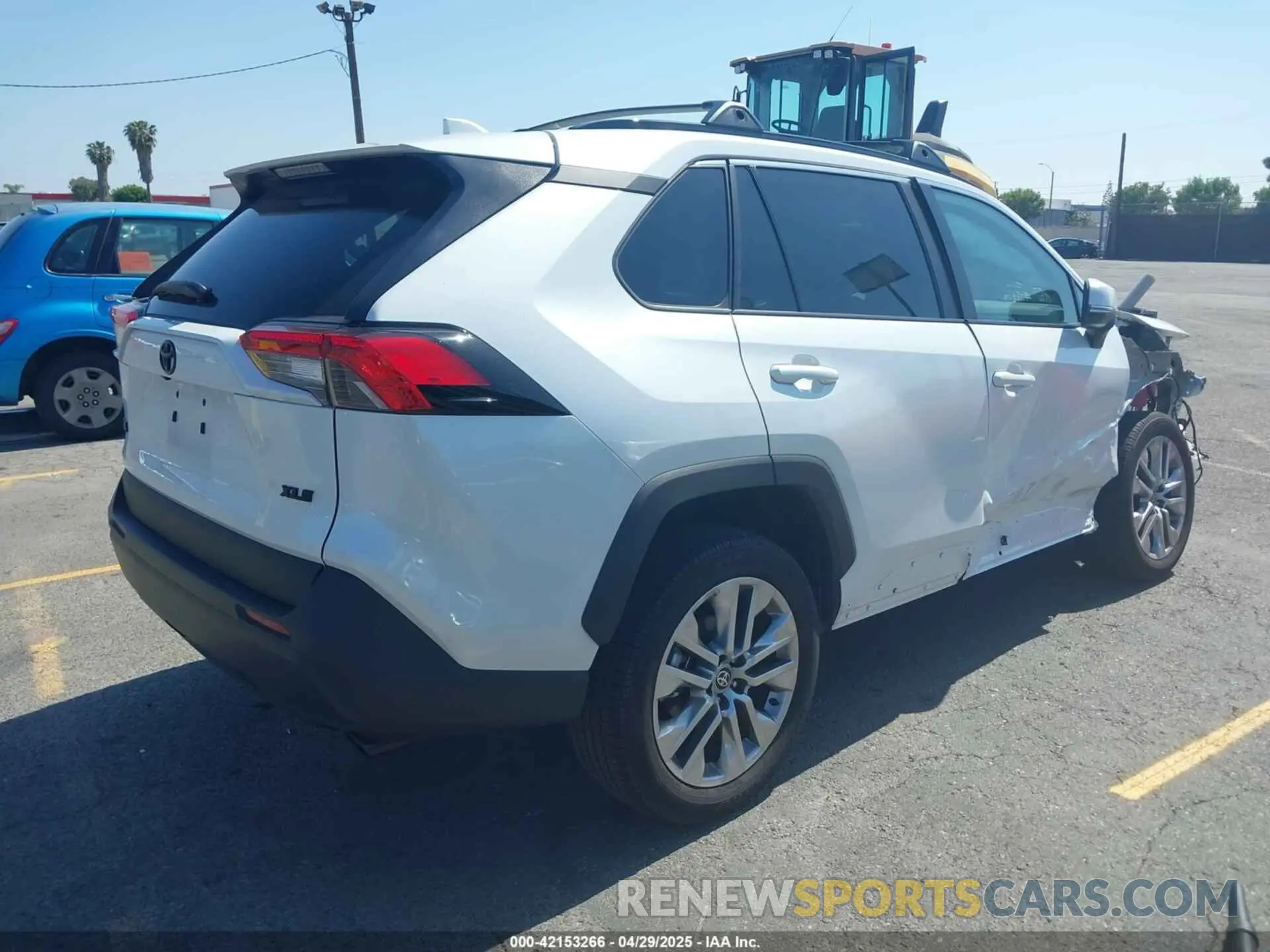 4 fotografías del automóvil dañado 2T3C1RFV4RW326099 TOYOTA RAV4 2024