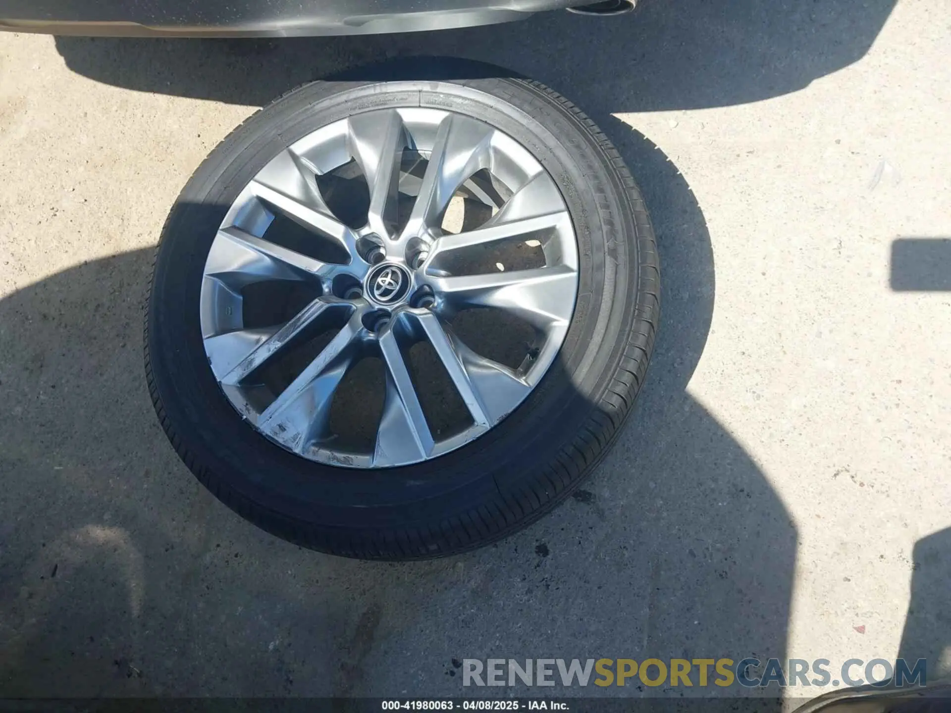 11 fotografías del automóvil dañado 2T3C1RFV6RW362103 TOYOTA RAV4 2024