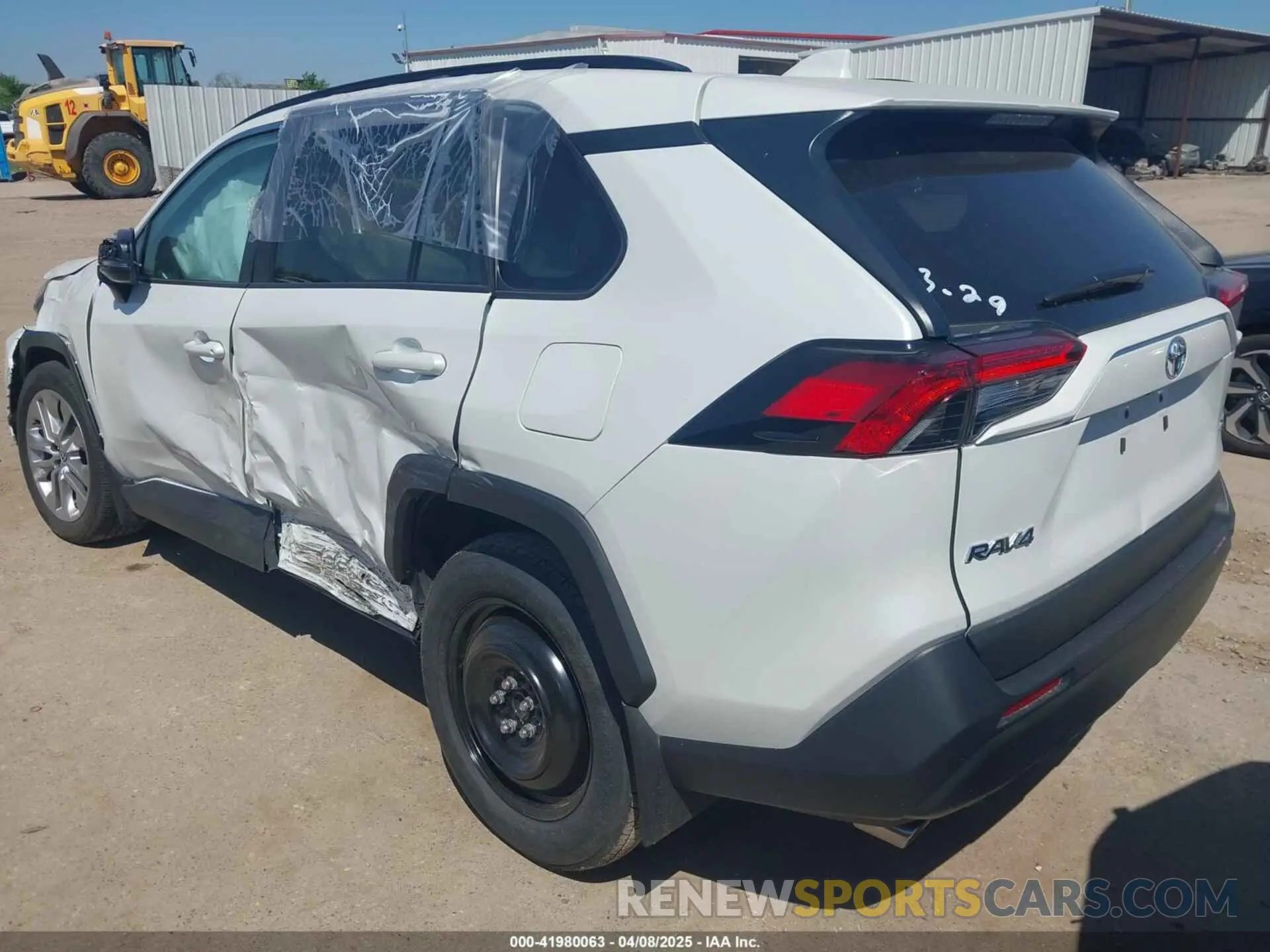 3 fotografías del automóvil dañado 2T3C1RFV6RW362103 TOYOTA RAV4 2024