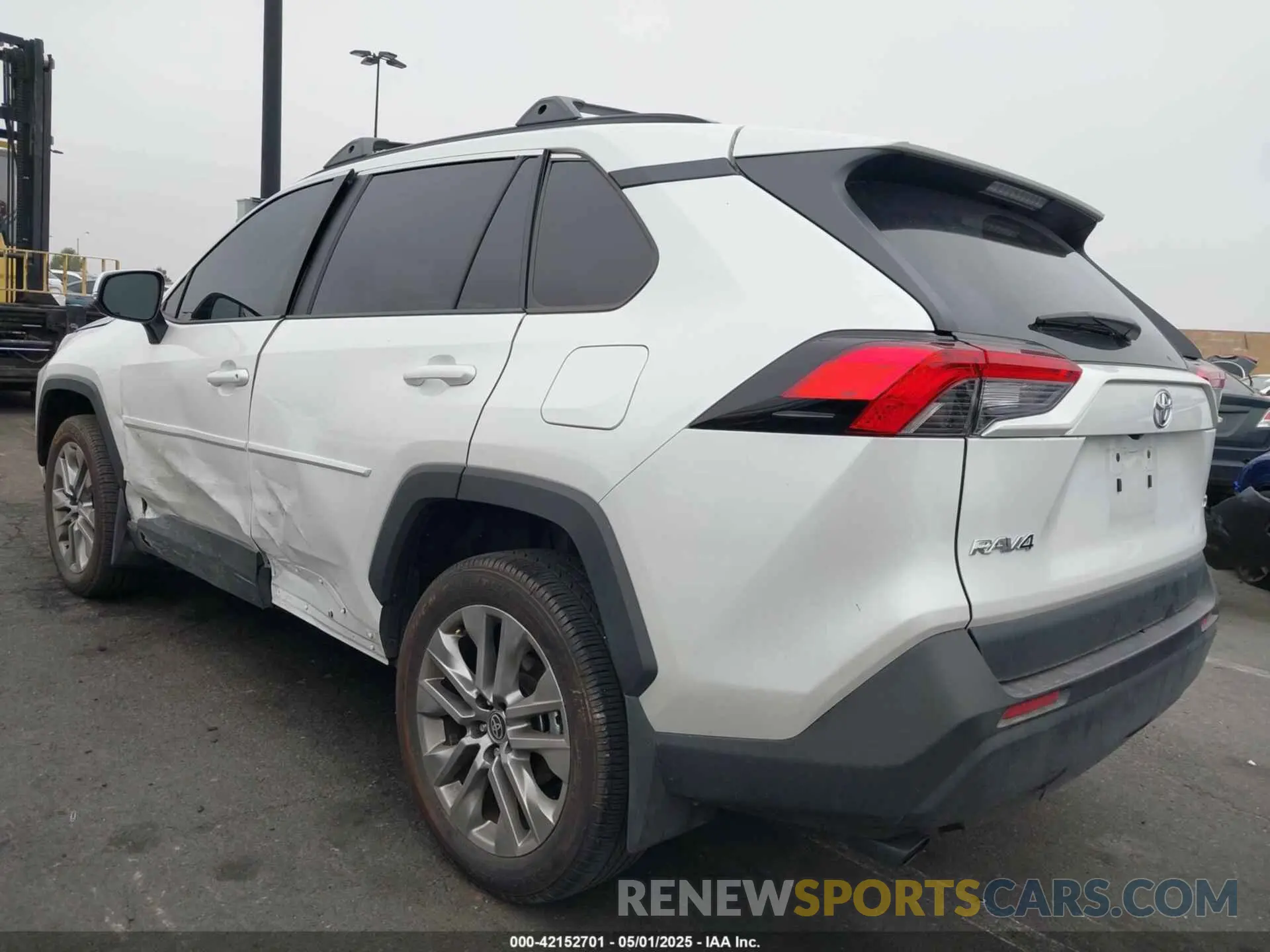 3 fotografías del automóvil dañado 2T3C1RFV7RW333242 TOYOTA RAV4 2024