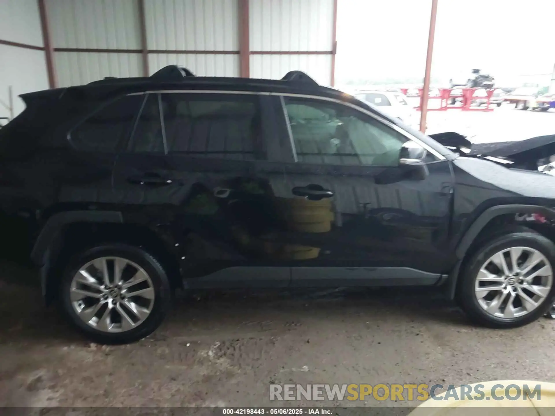 13 fotografías del automóvil dañado 2T3C1RFV8RW305725 TOYOTA RAV4 2024