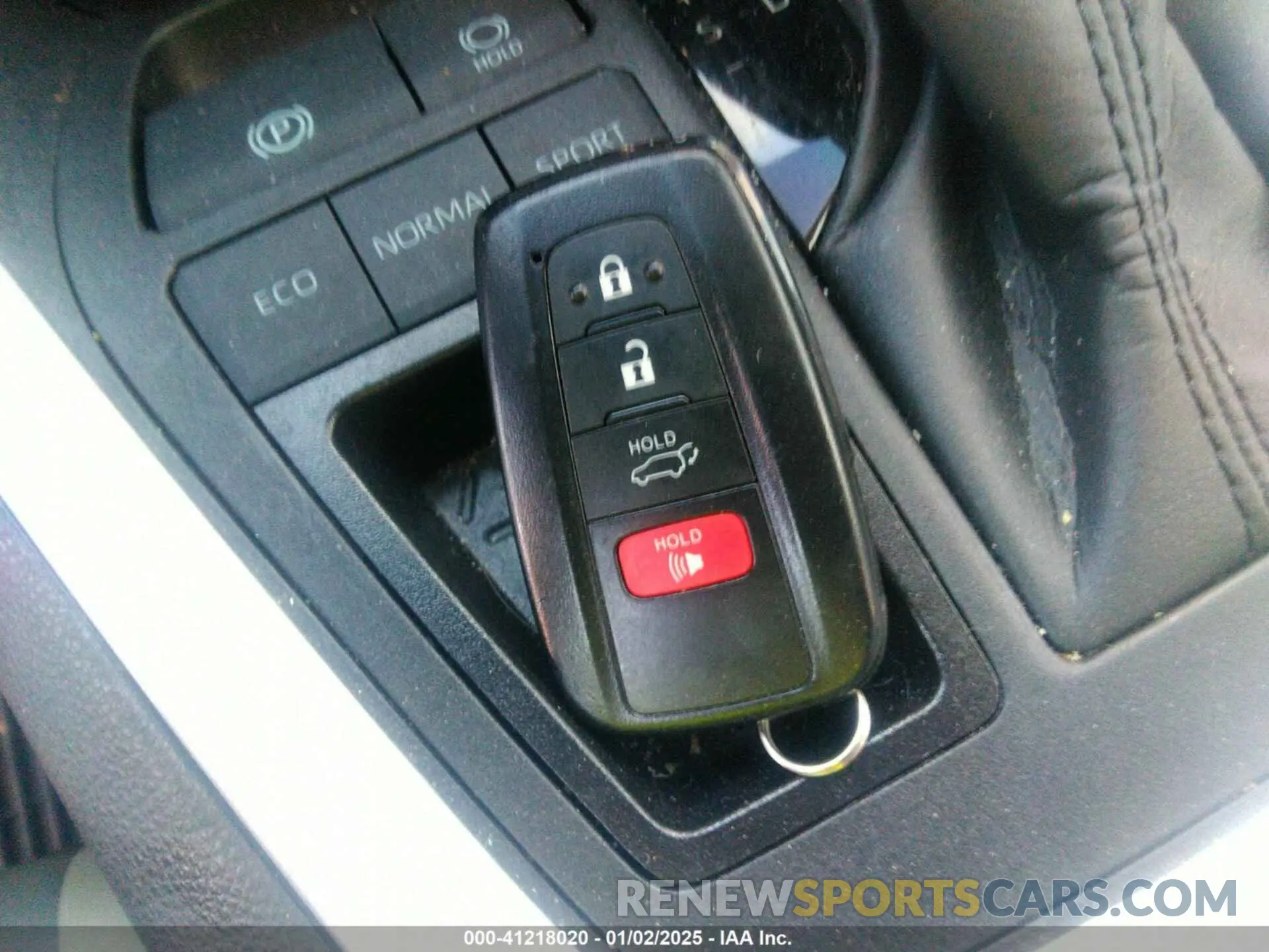 11 fotografías del automóvil dañado 2T3C1RFV8RW314490 TOYOTA RAV4 2024