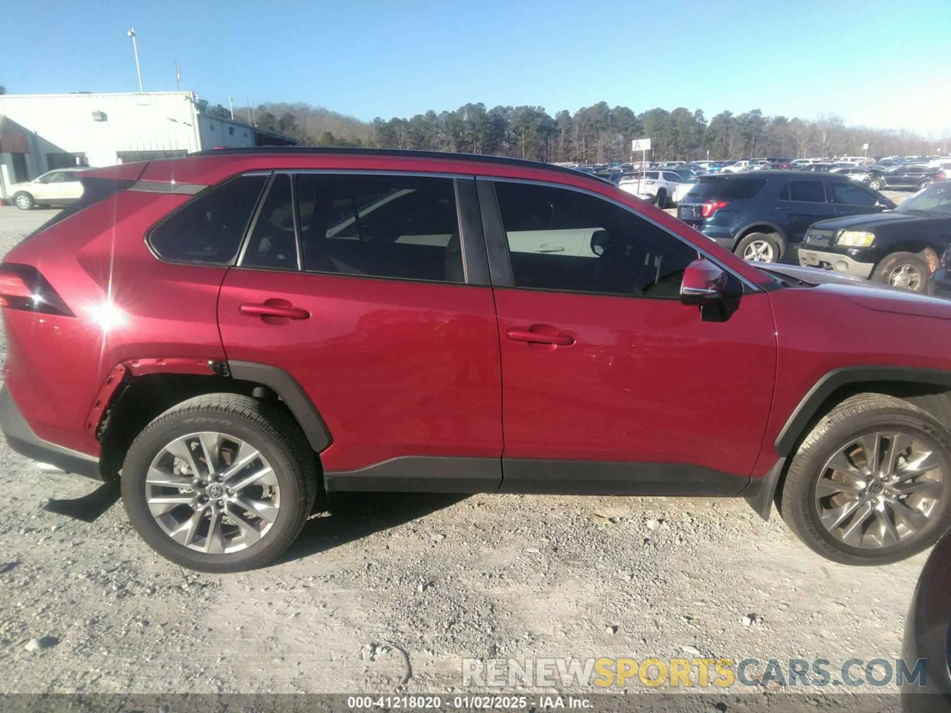 13 fotografías del automóvil dañado 2T3C1RFV8RW314490 TOYOTA RAV4 2024