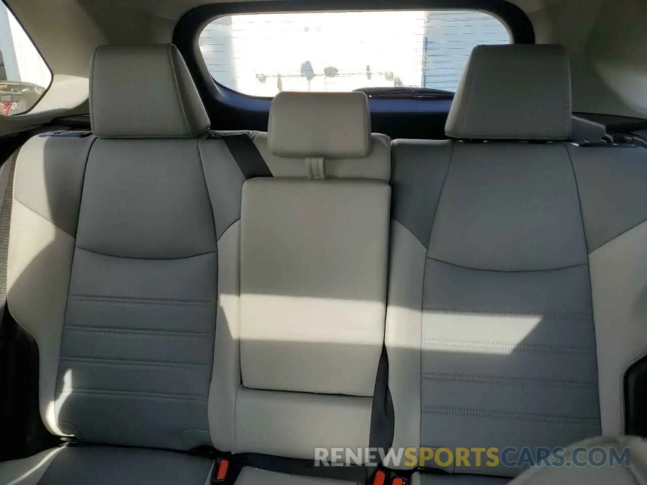 10 fotografías del automóvil dañado 2T3C1RFV9RC263941 TOYOTA RAV4 2024