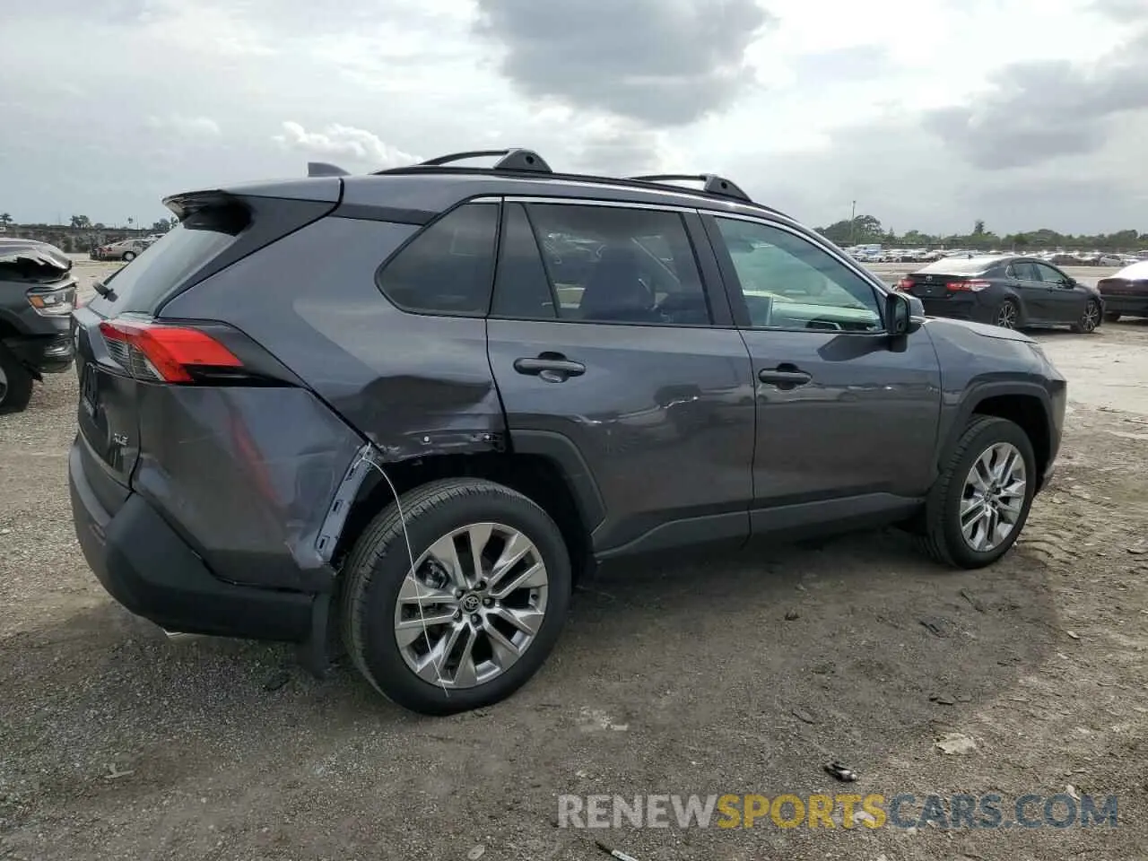 3 fotografías del automóvil dañado 2T3C1RFVXRC295197 TOYOTA RAV4 2024