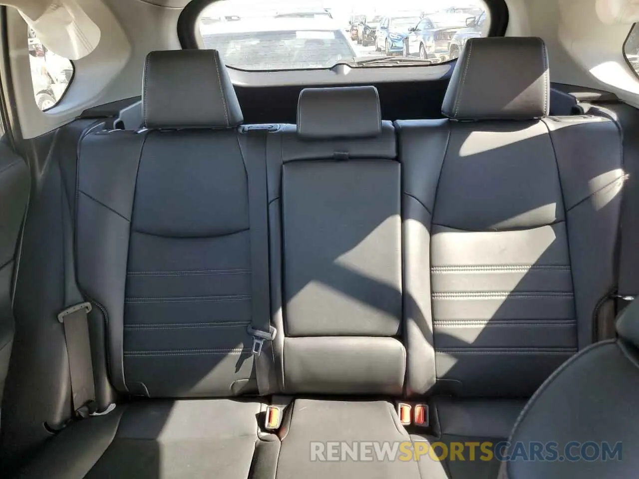 10 fotografías del automóvil dañado 2T3C1RFVXRW302499 TOYOTA RAV4 2024