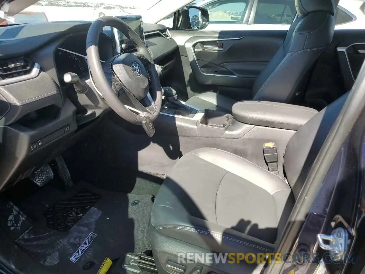 7 fotografías del automóvil dañado 2T3C1RFVXRW302499 TOYOTA RAV4 2024