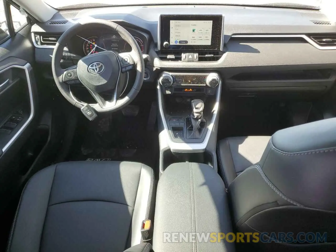 8 fotografías del automóvil dañado 2T3C1RFVXRW302499 TOYOTA RAV4 2024