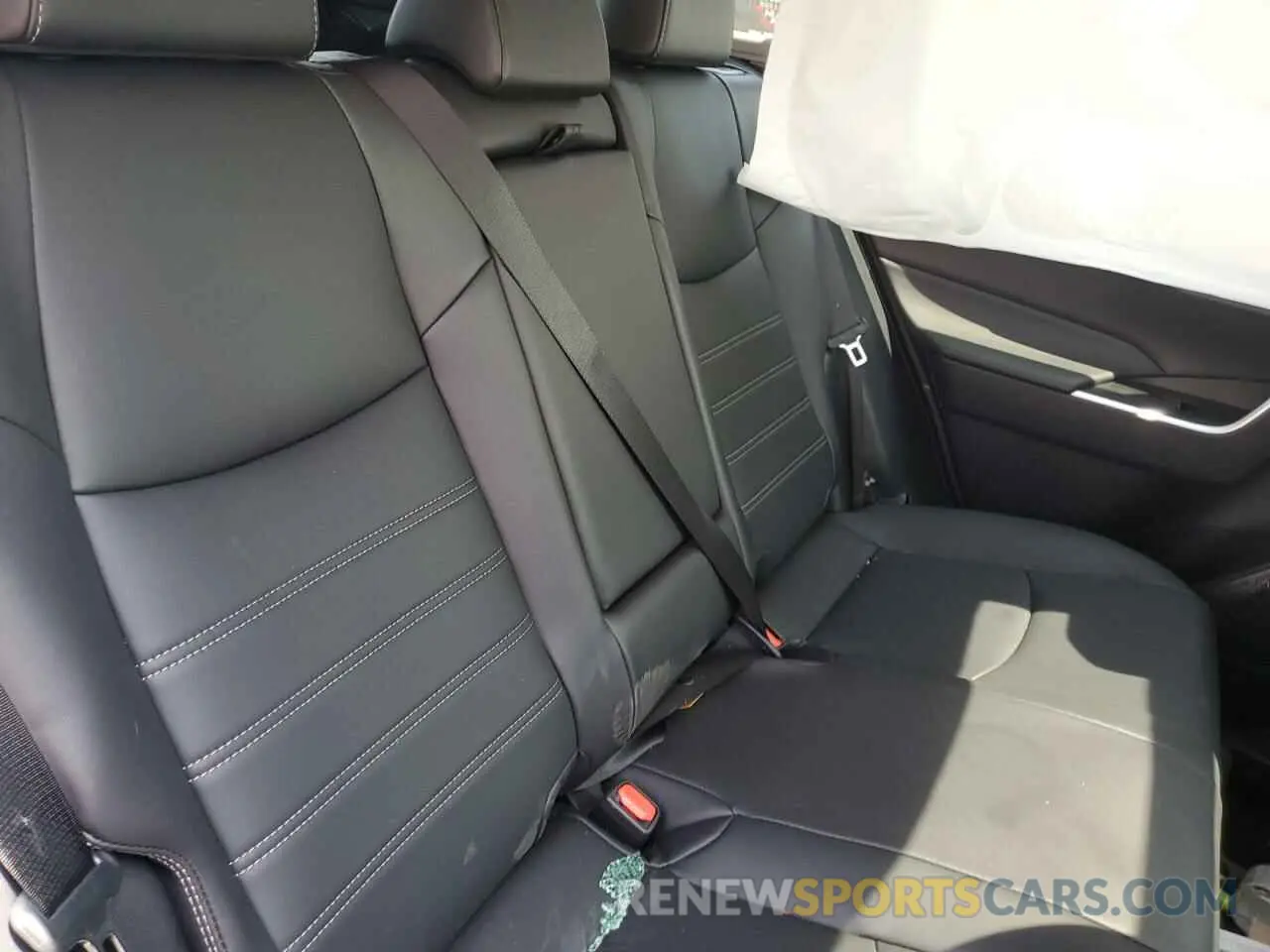 10 fotografías del automóvil dañado 2T3C1RFVXRW343649 TOYOTA RAV4 2024